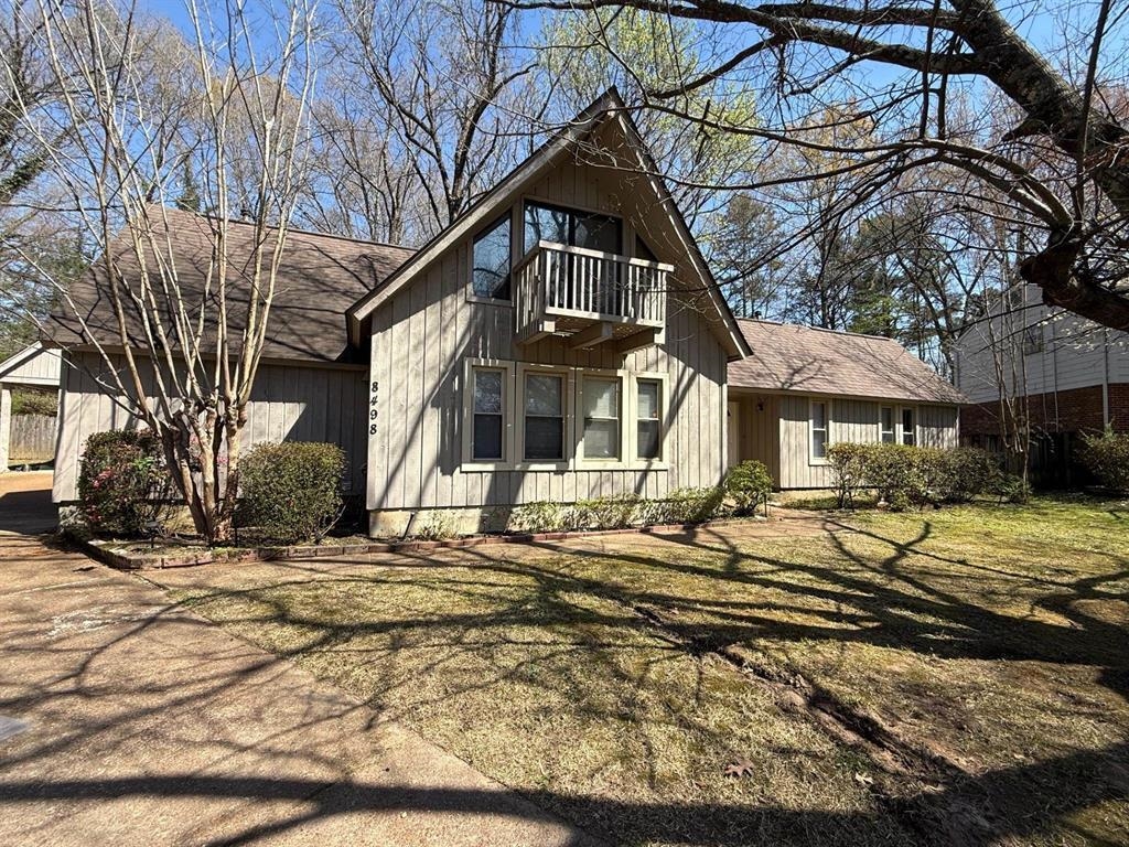 8498 Bergen Cv Property Photo 2
