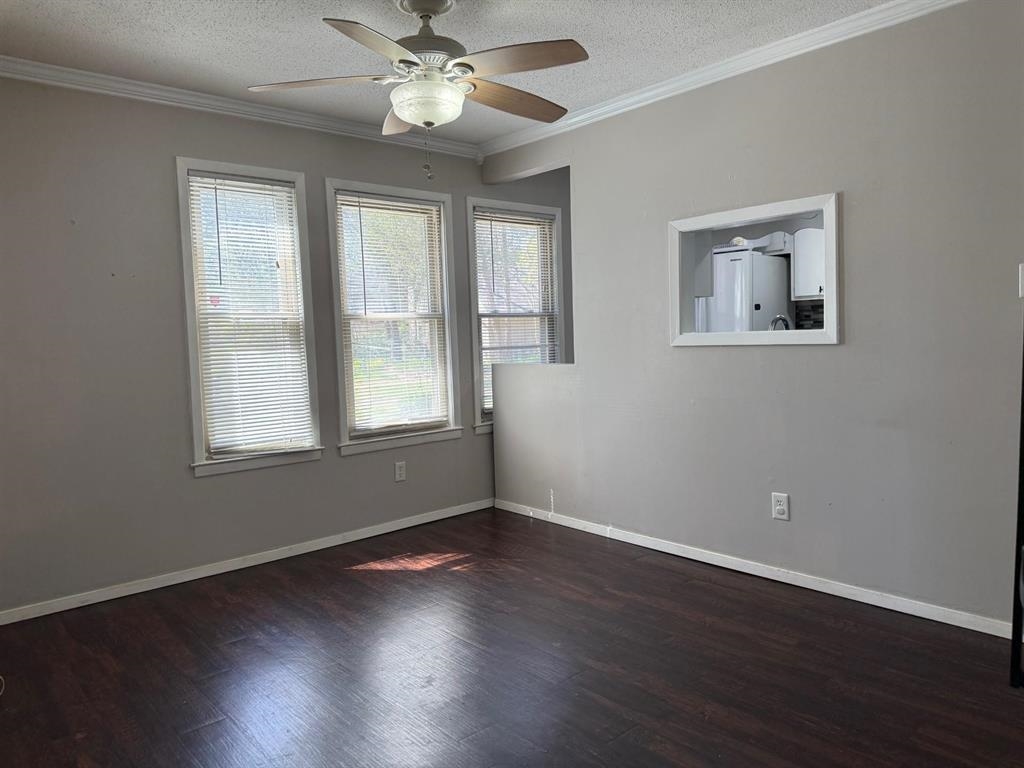 8498 Bergen Cv Property Photo 8