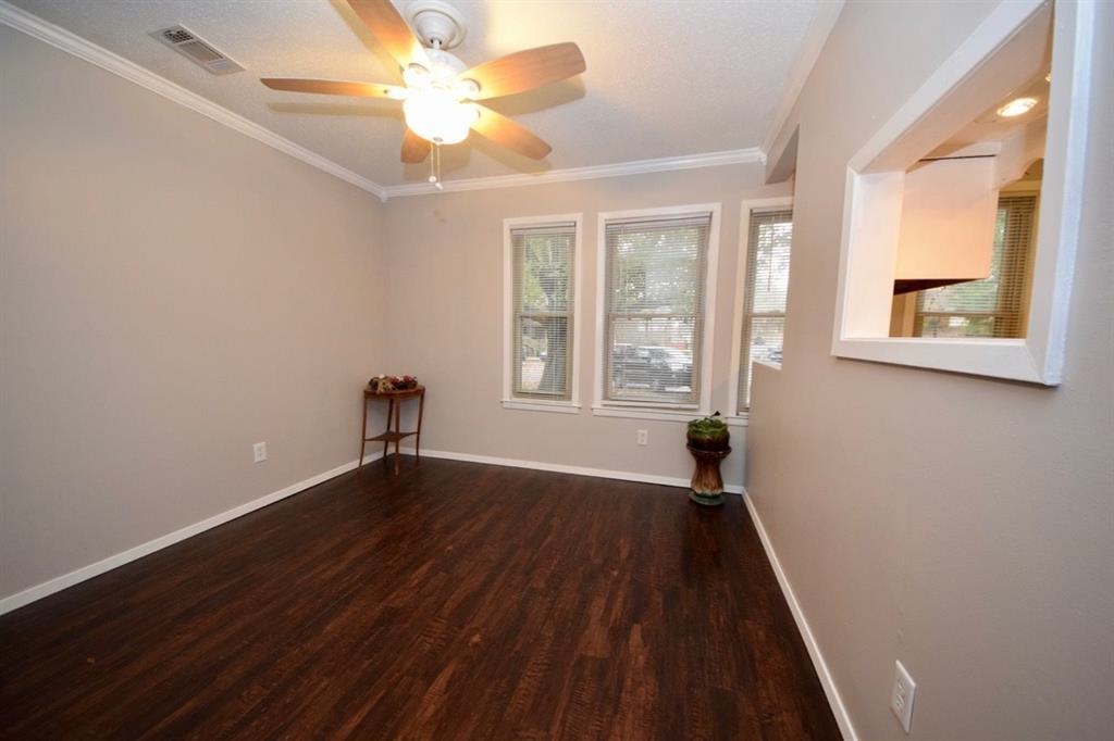 8498 Bergen Cv Property Photo 9