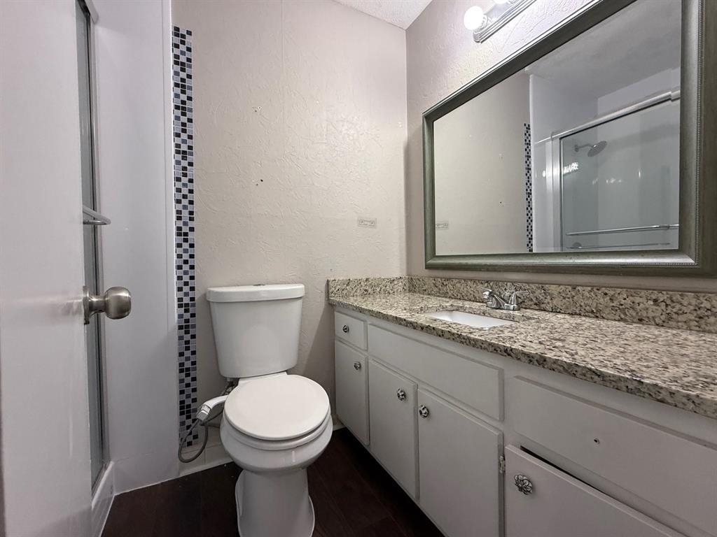 8498 Bergen Cv Property Photo 12