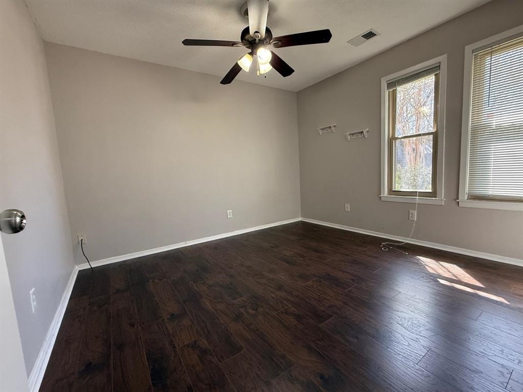 8498 Bergen Cv Property Photo 16
