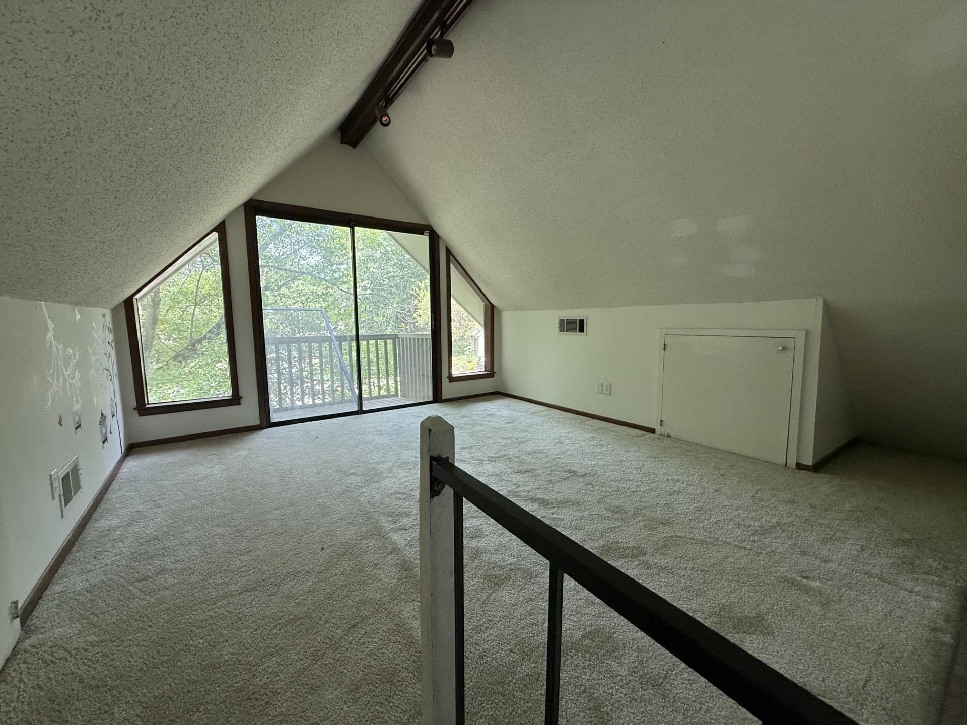 8498 Bergen Cv Property Photo 21