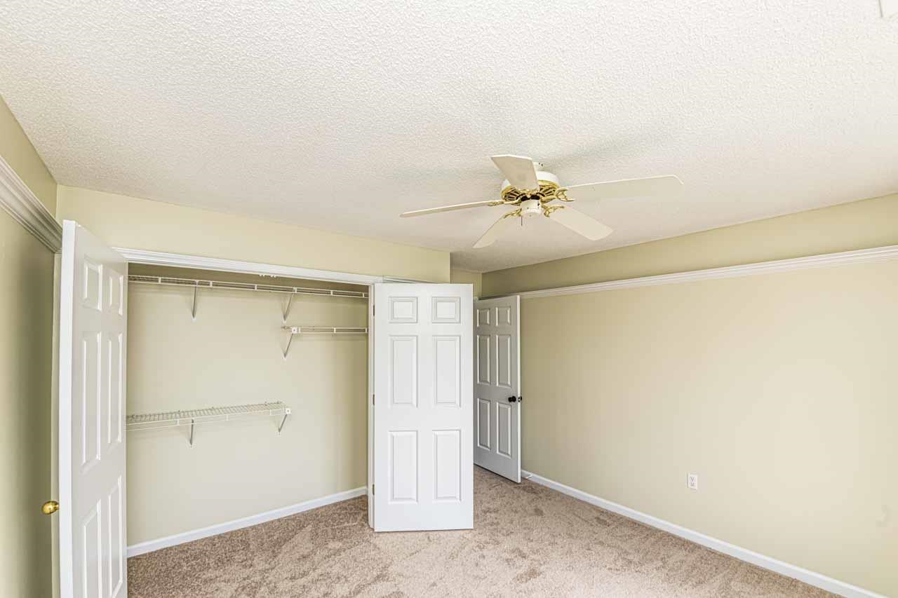 20 Margaret Pl Property Photo 27