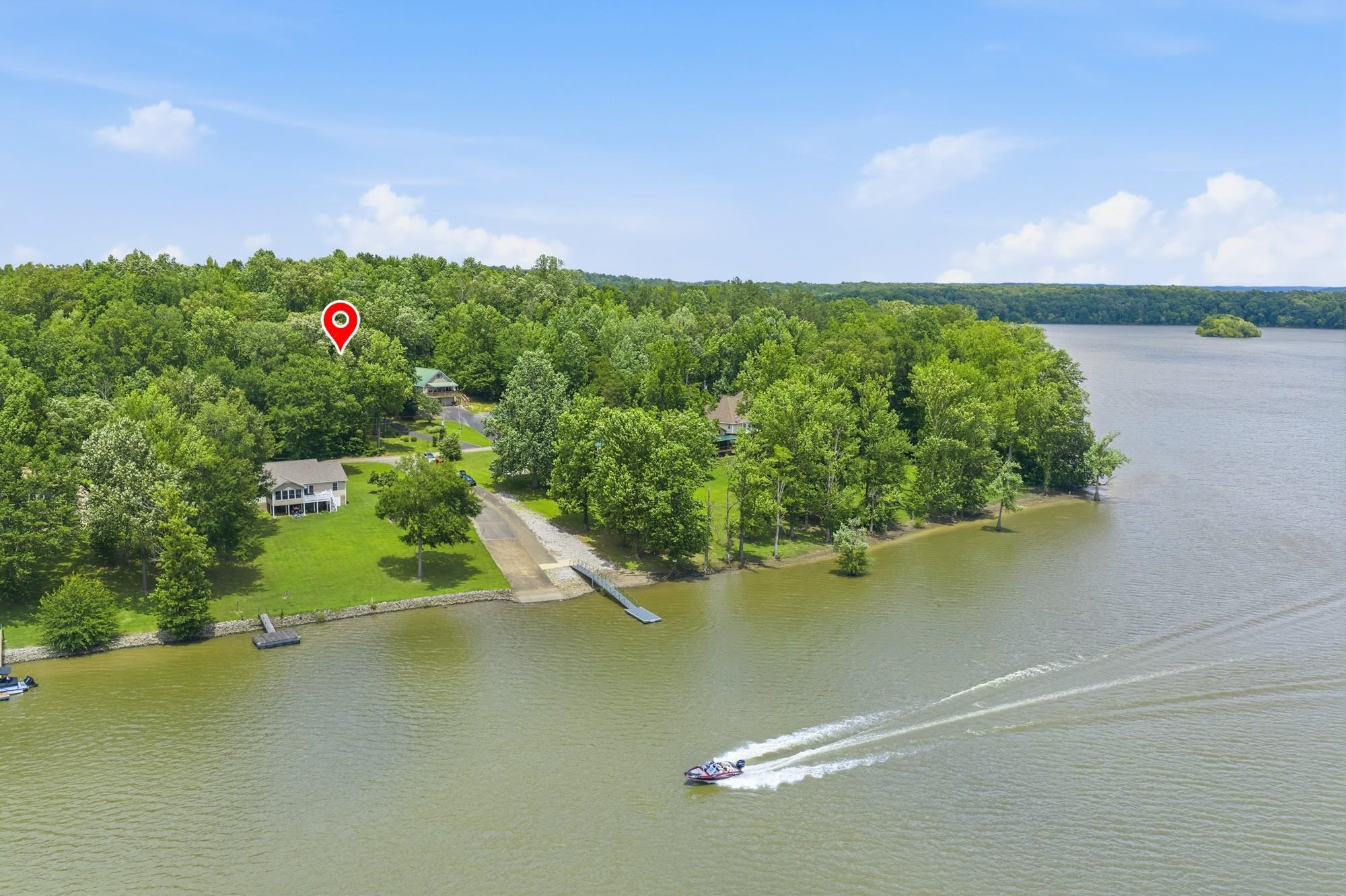 300 Featherfoot Parkway Loop Property Photo 1