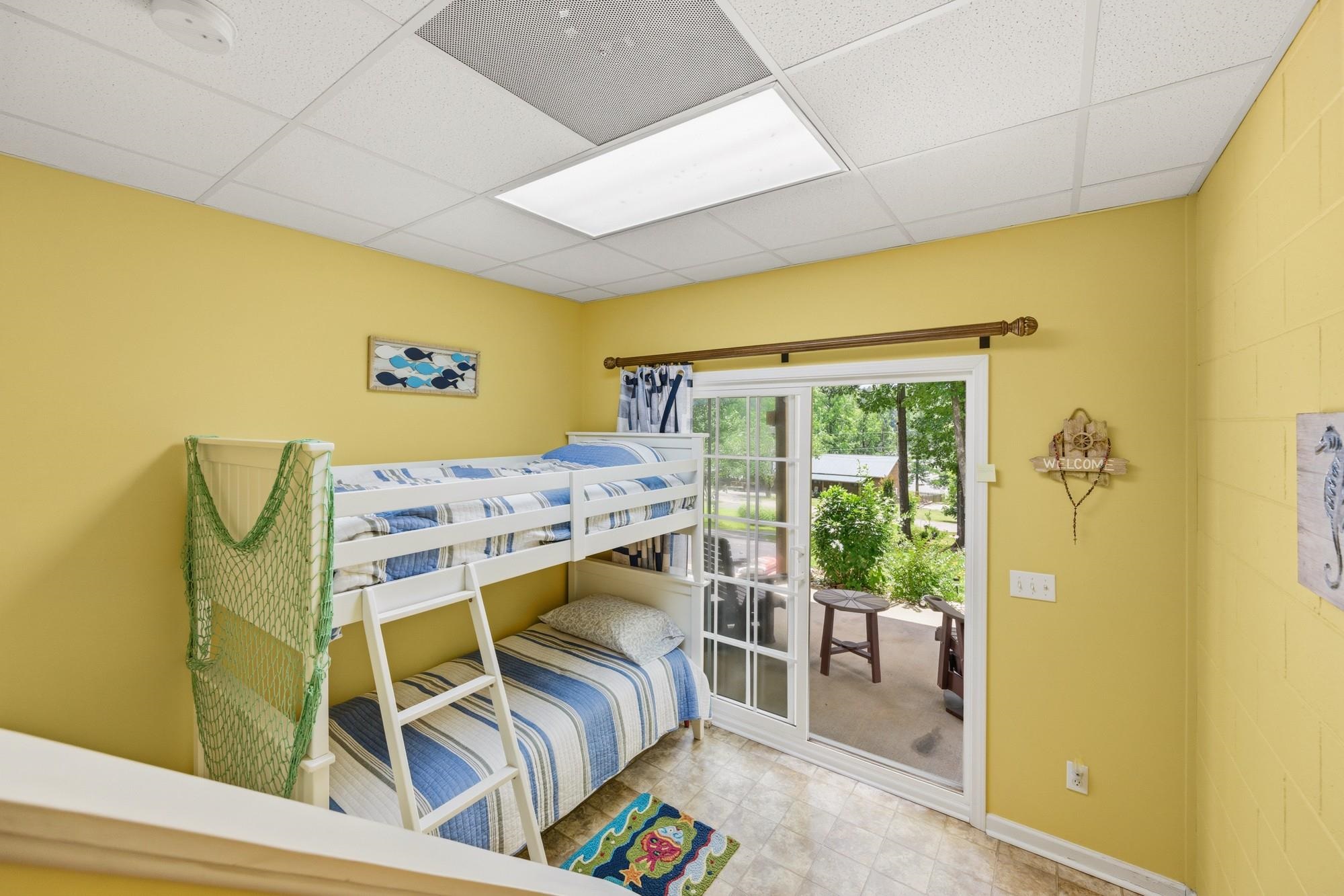 300 Featherfoot Parkway Loop Property Photo 30