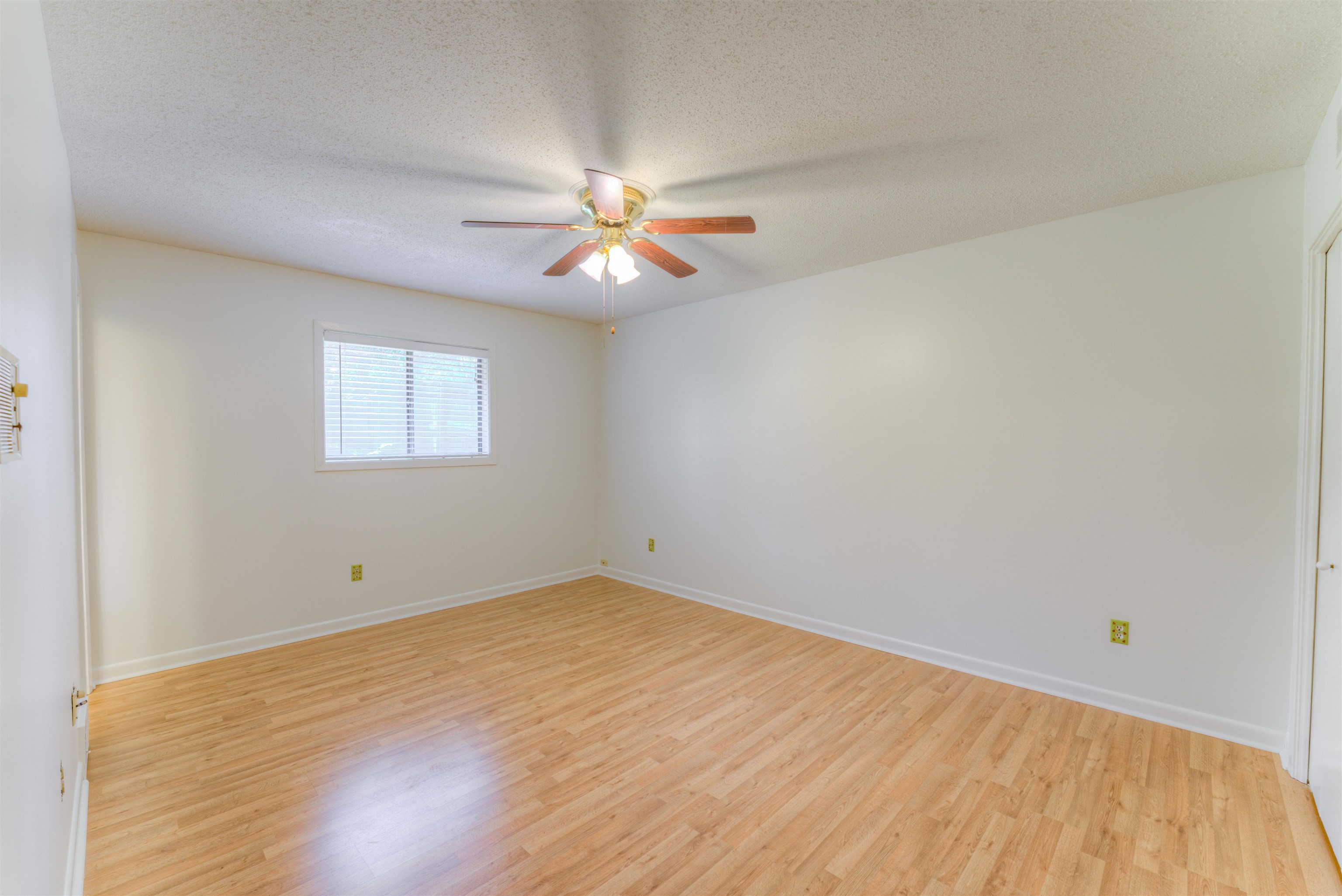 2193 Woodruff Dr Property Photo 21