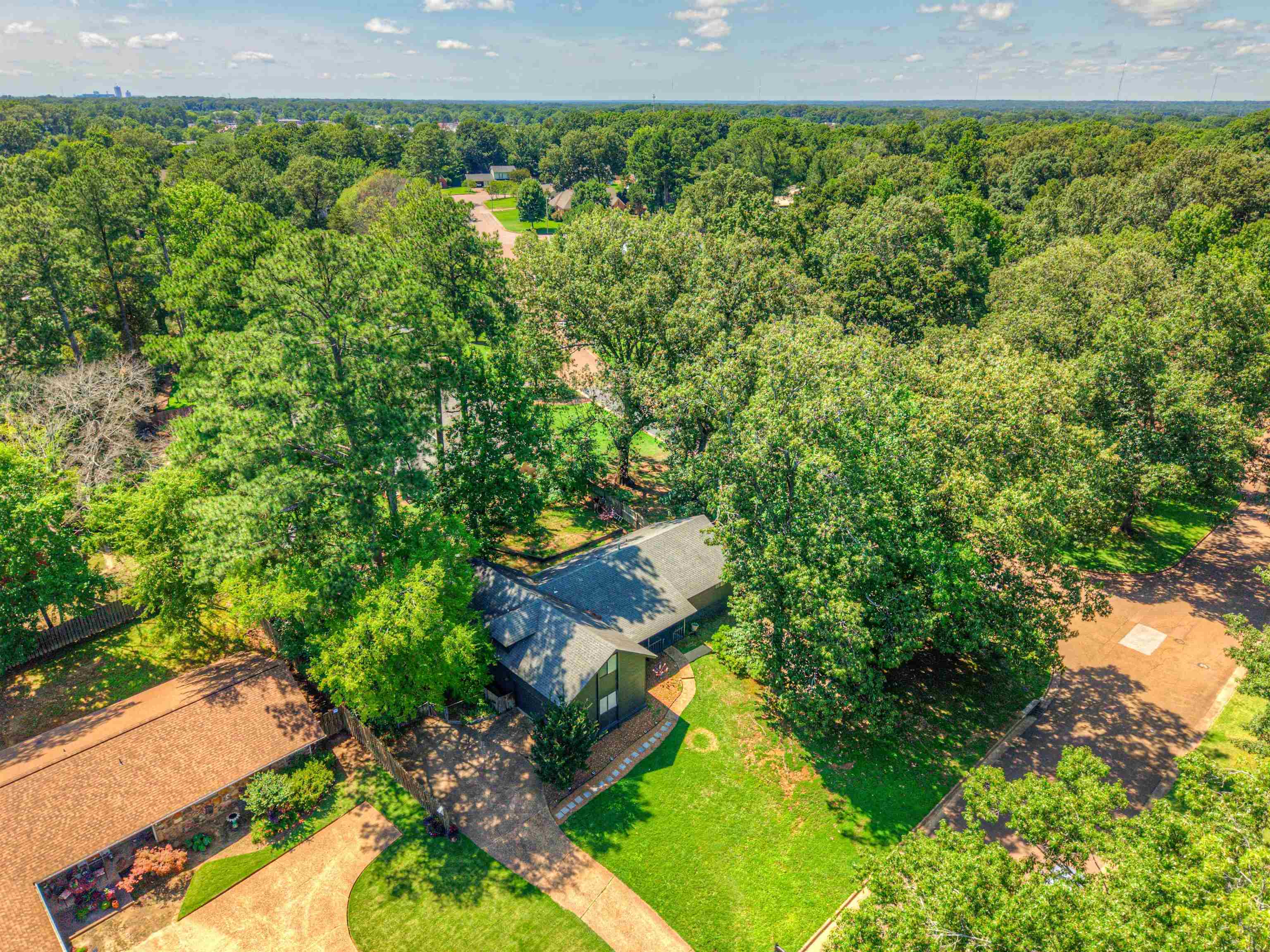 2193 Woodruff Dr Property Photo 35