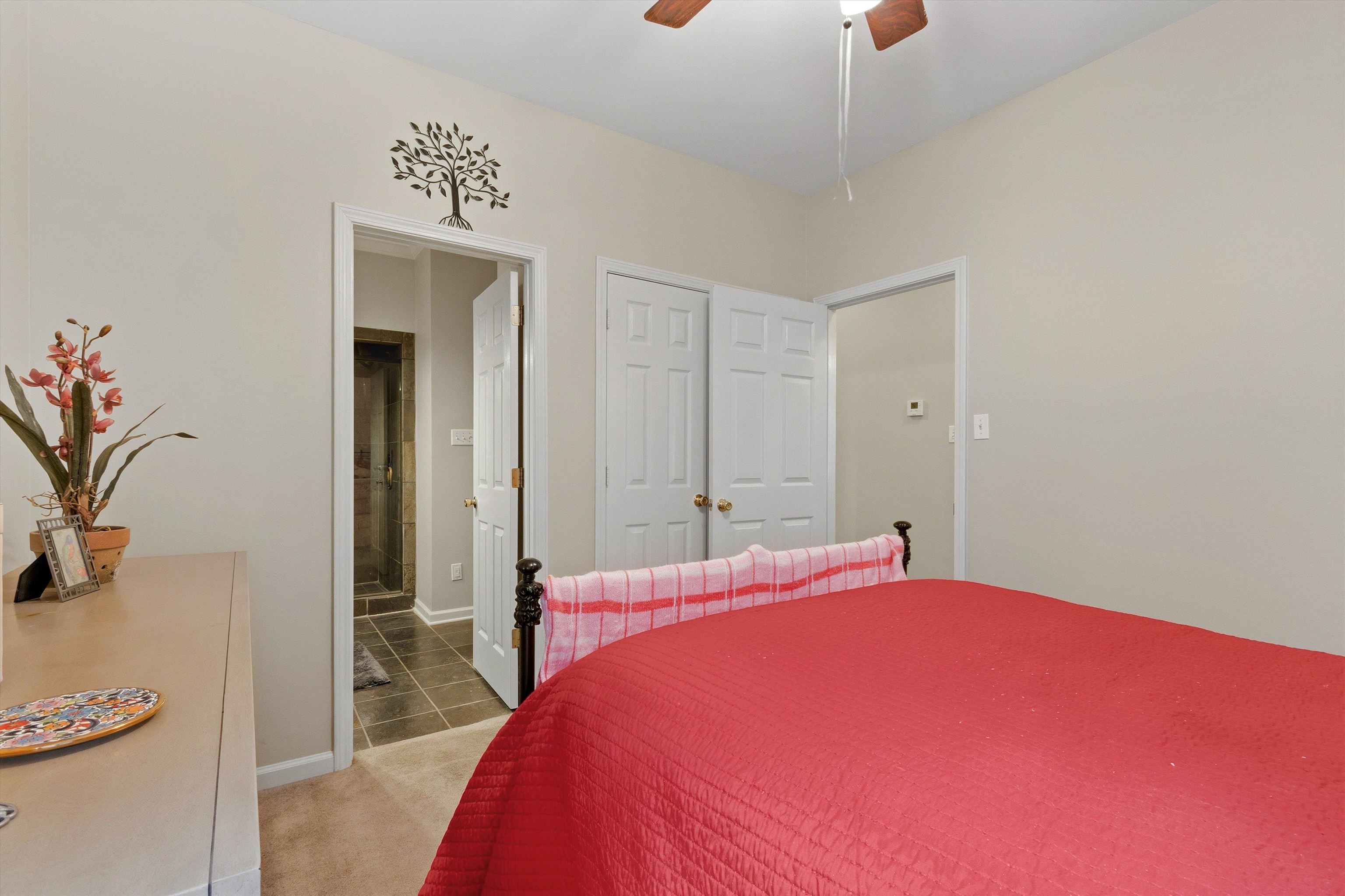 5560 Fountain Bay Dr Property Photo 23