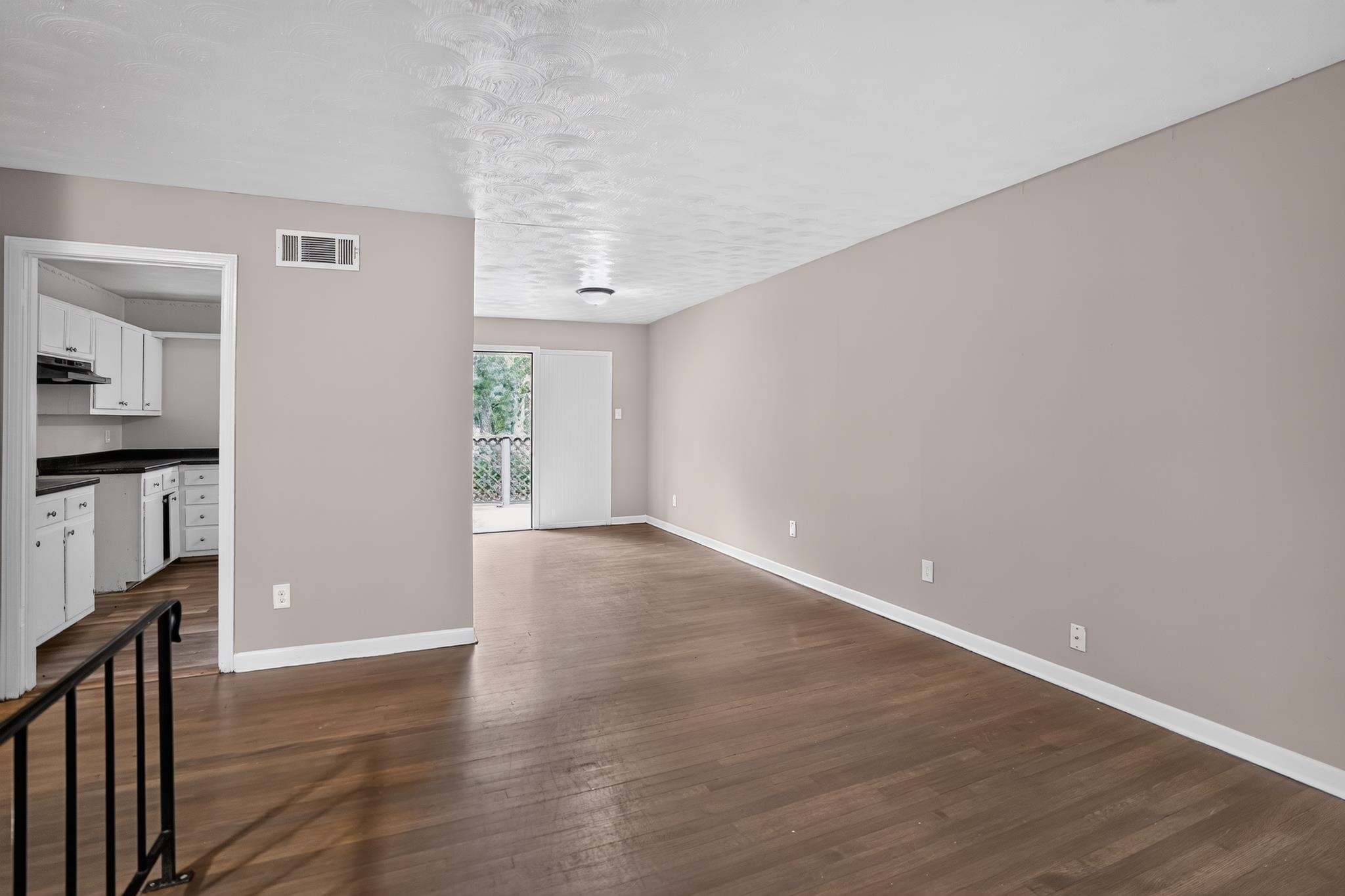 3391 S Perkins Rd Property Photo 5