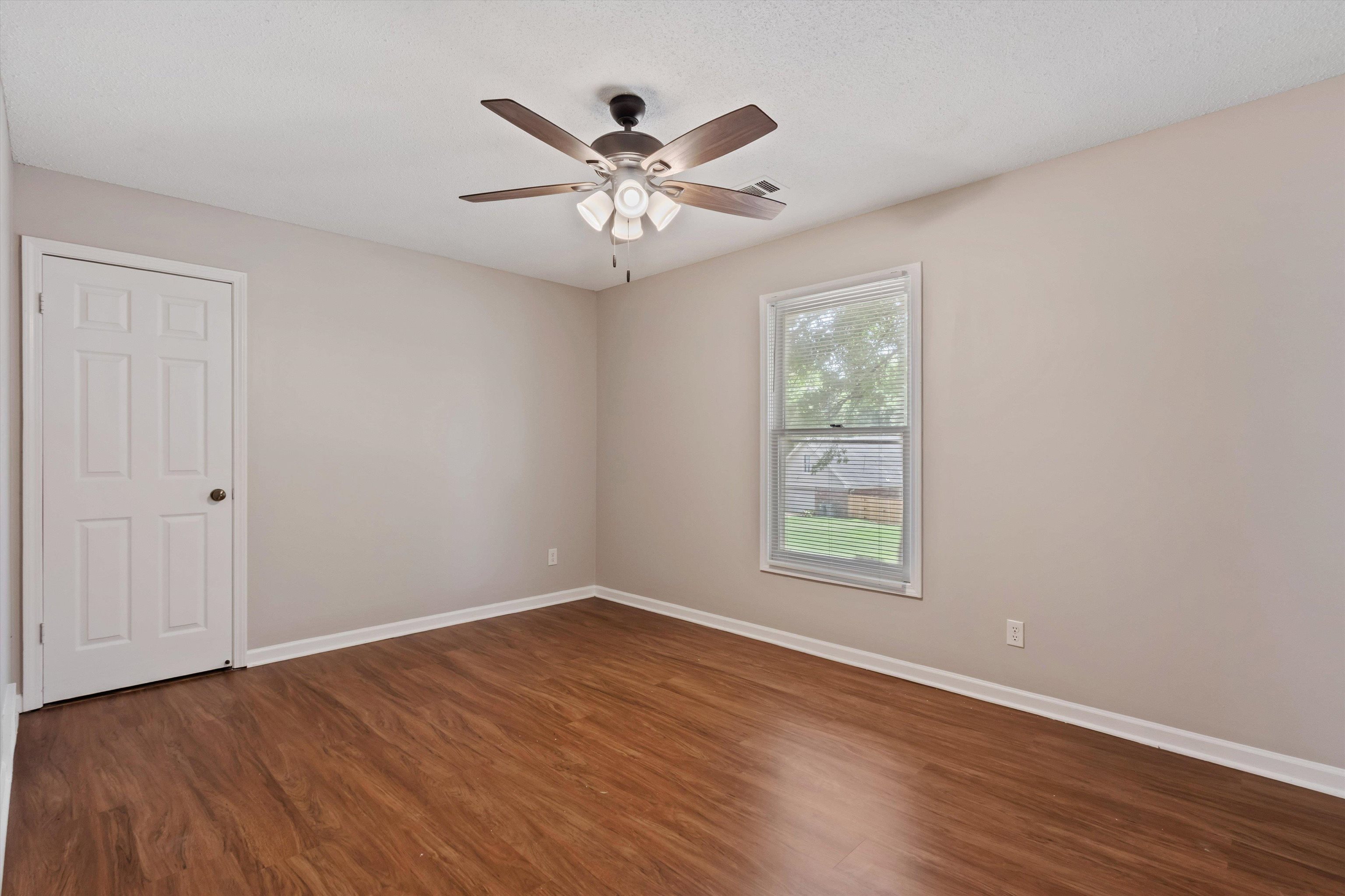 856 Wood Shadows Dr Property Photo 15