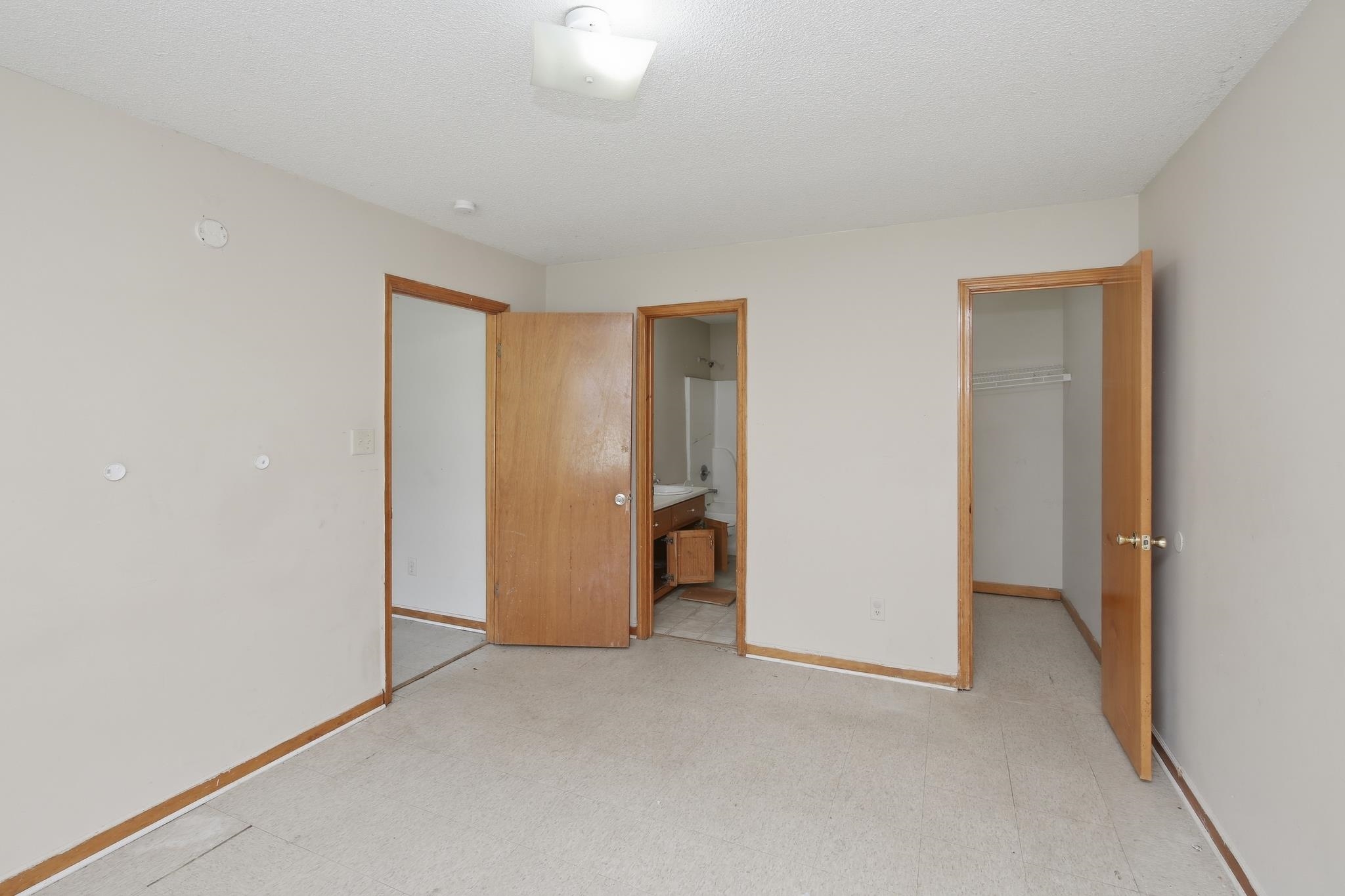 3831 Black Forrest Dr Property Photo 11