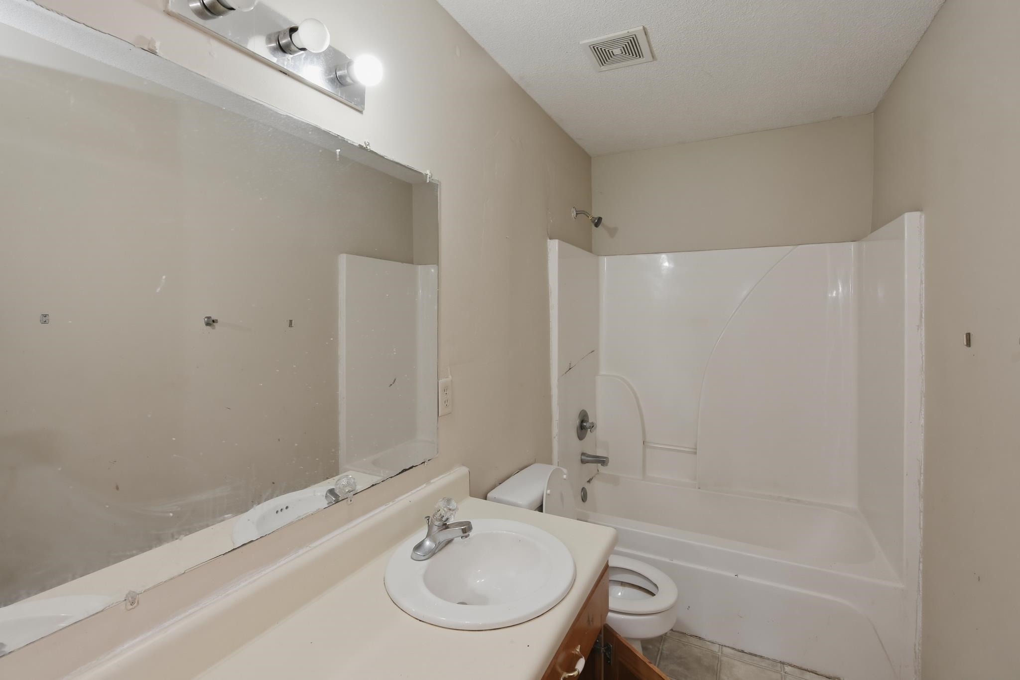 3831 Black Forrest Dr Property Photo 15