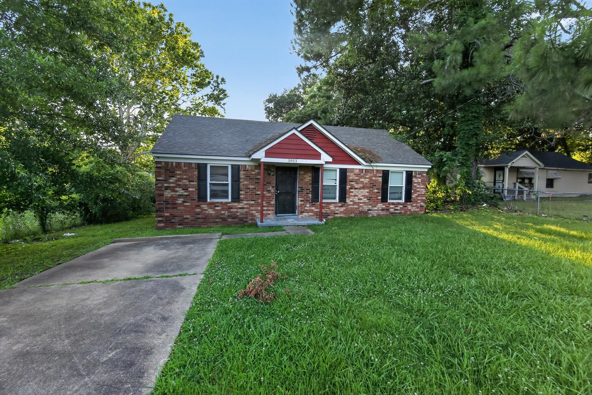 3953 Mccain Rd Property Photo 2