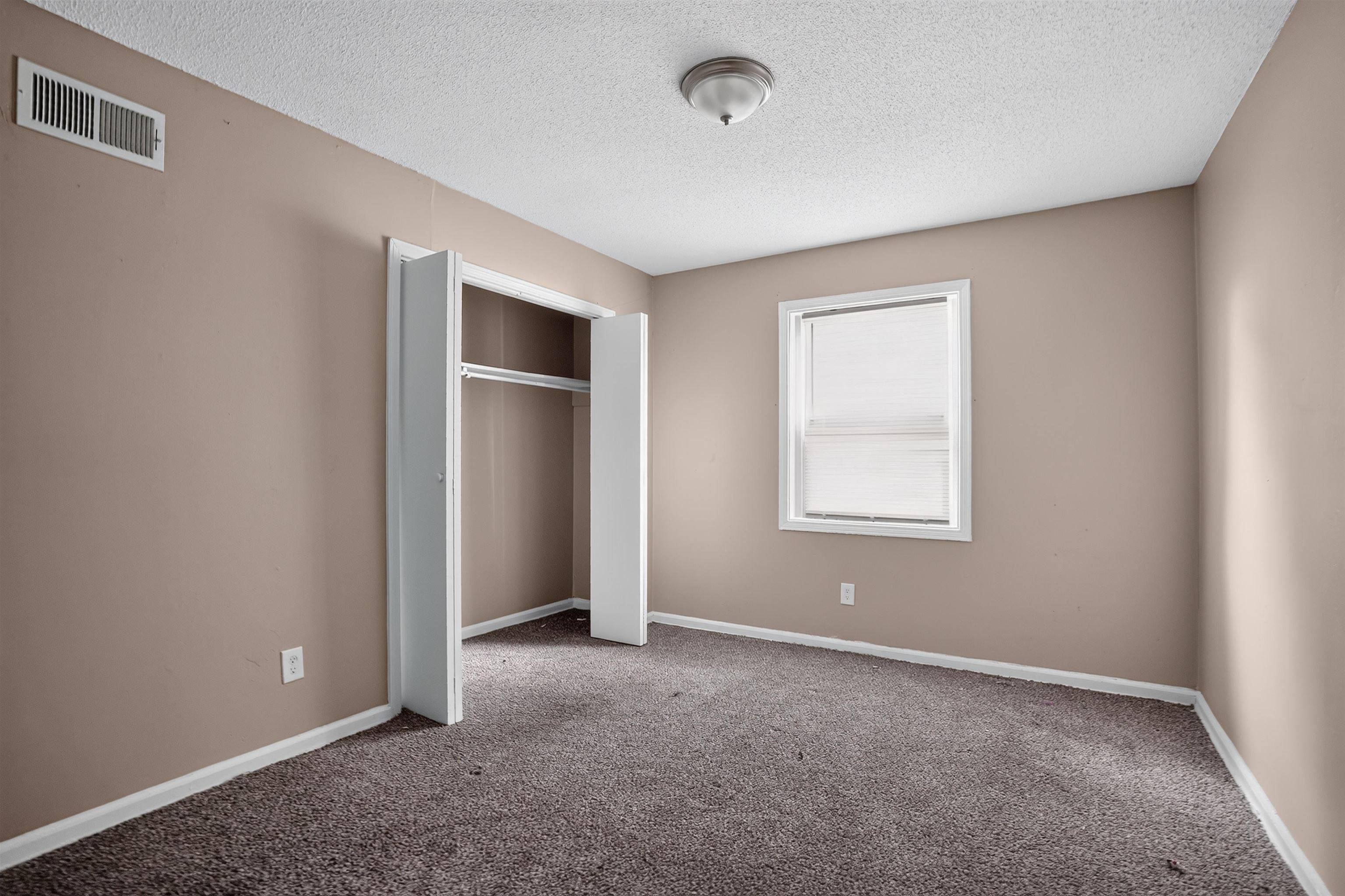 3242 Markley St Property Photo 10