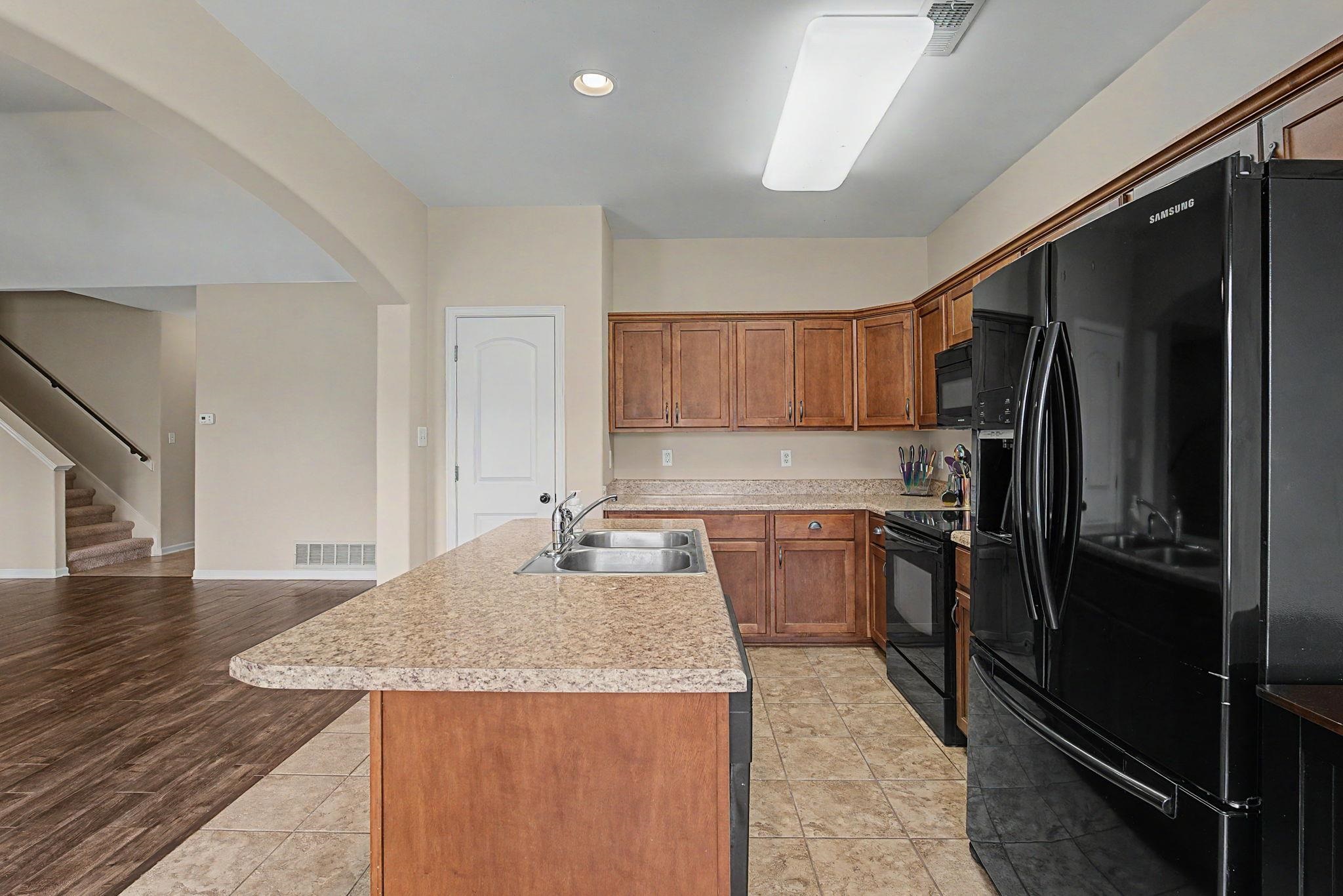5378 Chester St Property Photo 11