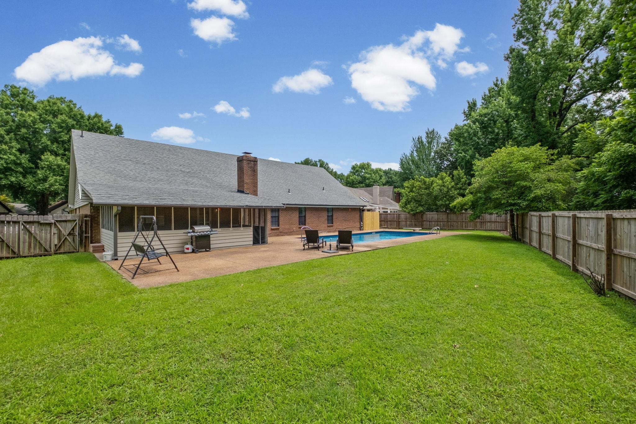 8001 Claredale Dr Property Photo 32