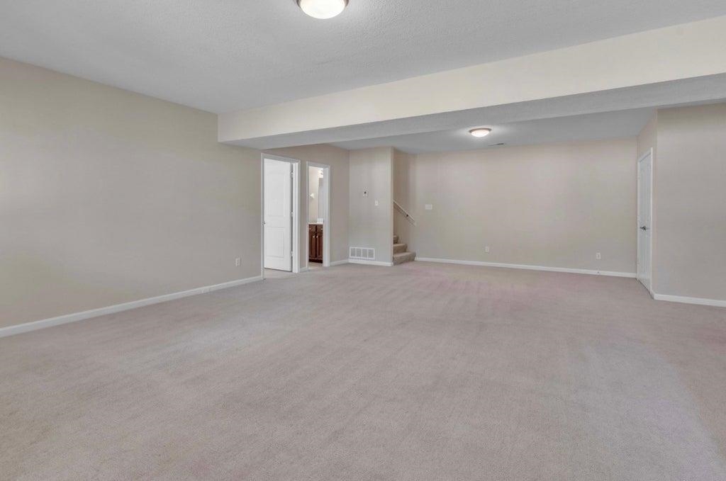 9441 Lake Bridge Dr Property Photo 21