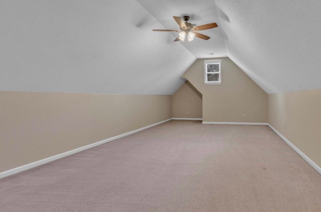 9441 Lake Bridge Dr Property Photo 29