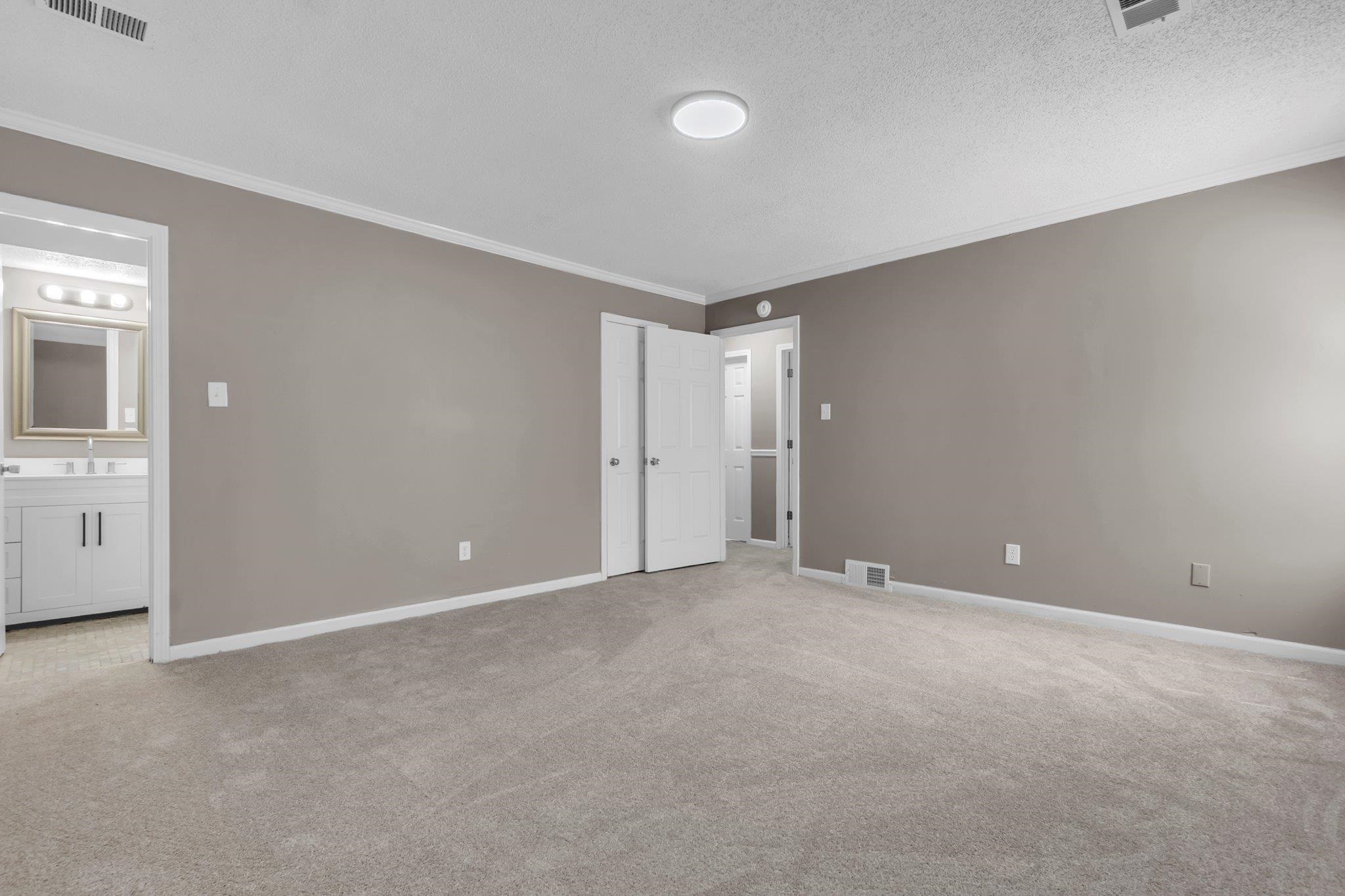 2985 Beechridge Cv Property Photo 11