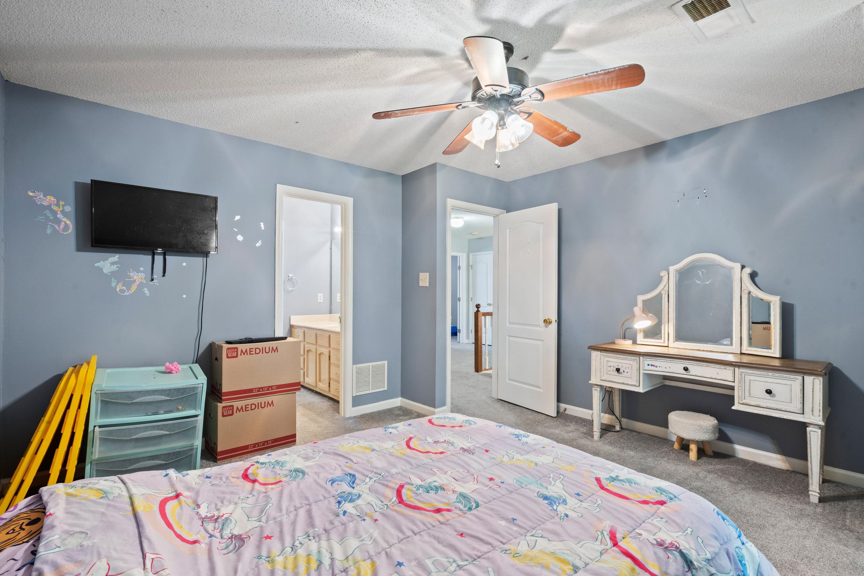 6460 Autumn Oaks Dr Property Photo 24