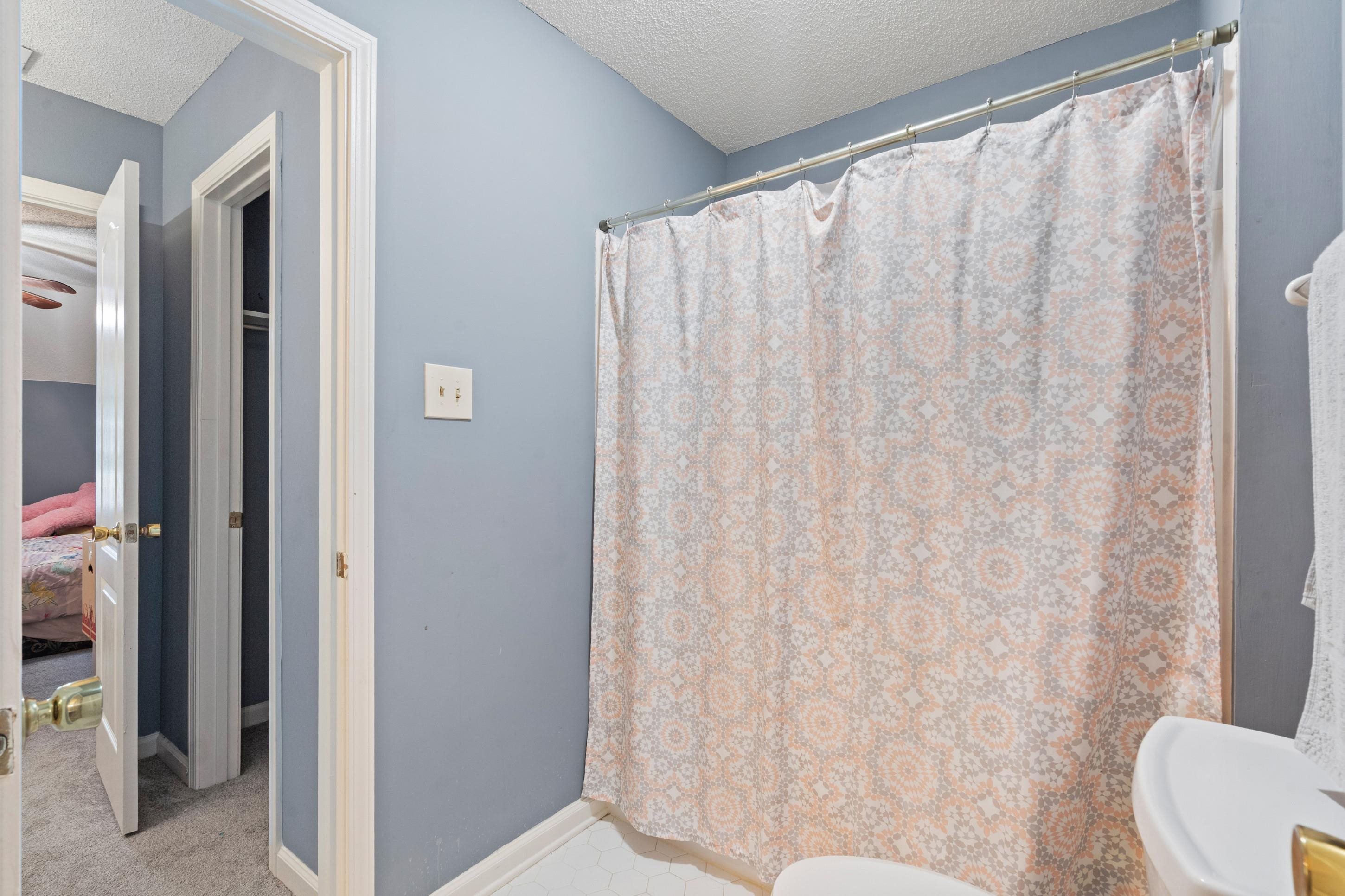 6460 Autumn Oaks Dr Property Photo 26