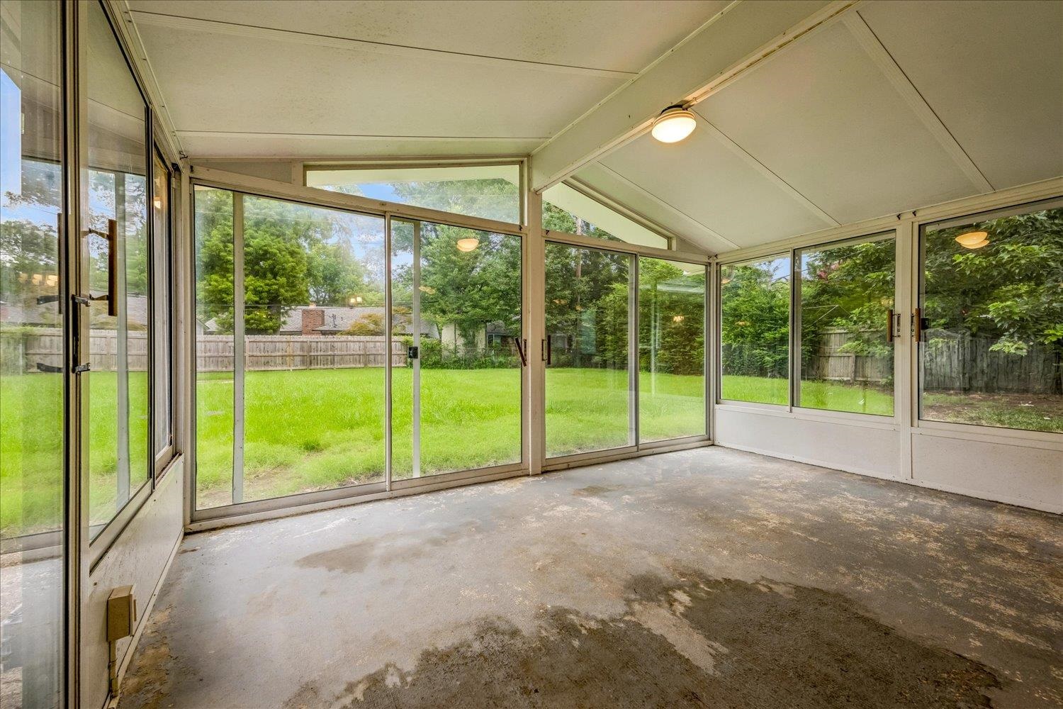 5304 Quince Rd Property Photo 17