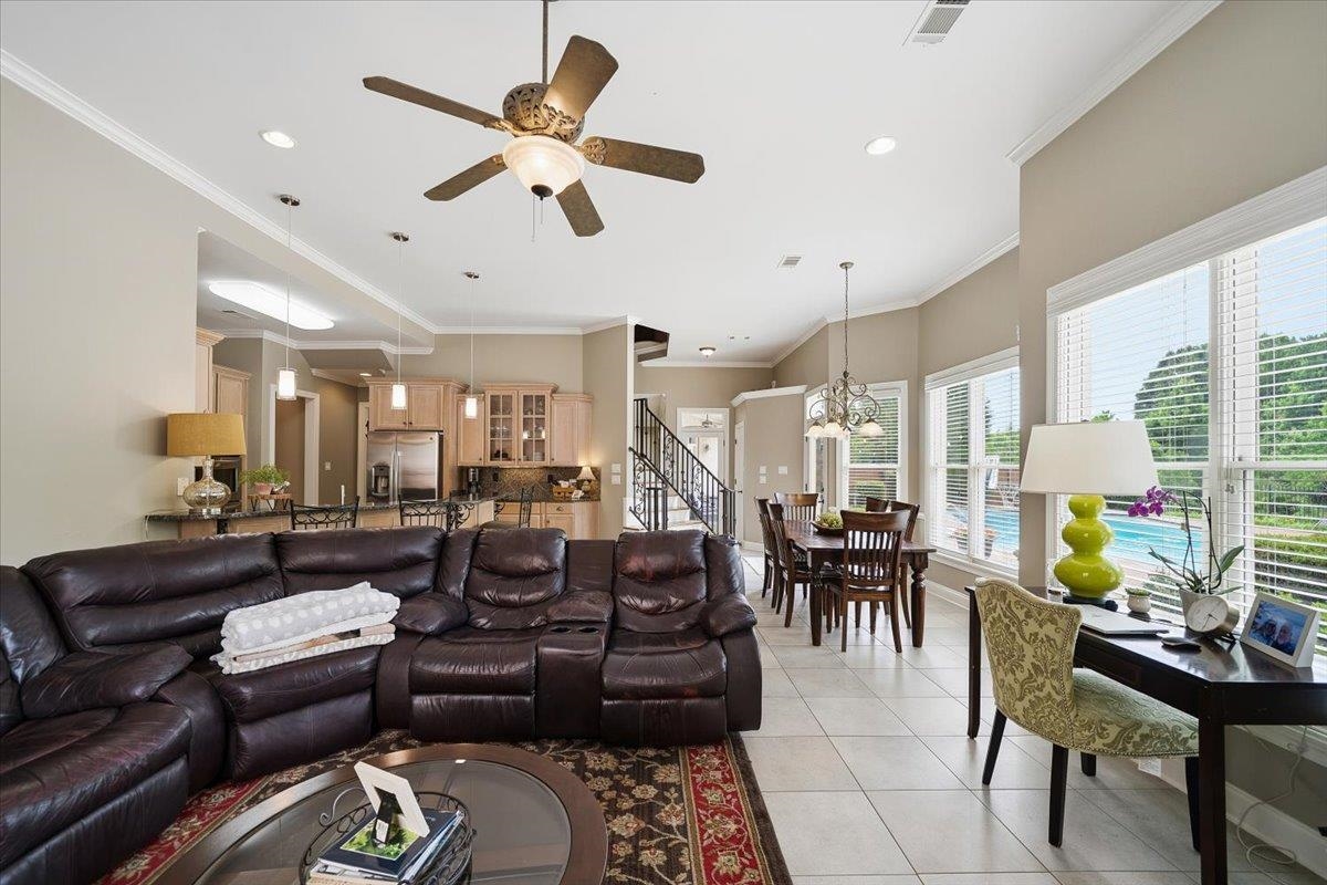 1214 Saddle Rock Ln Property Photo 17