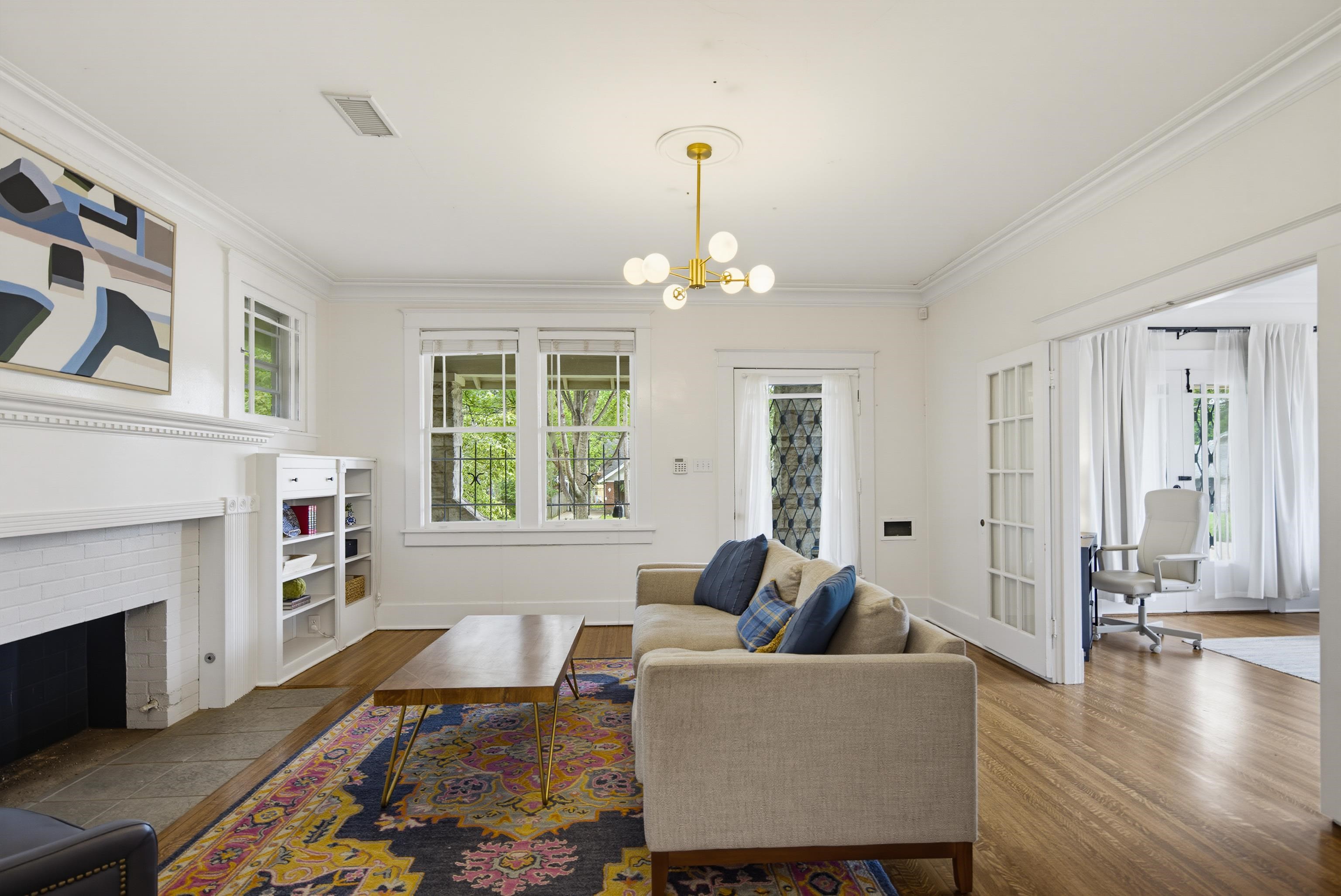 1852 Lyndale Ave Property Photo 9