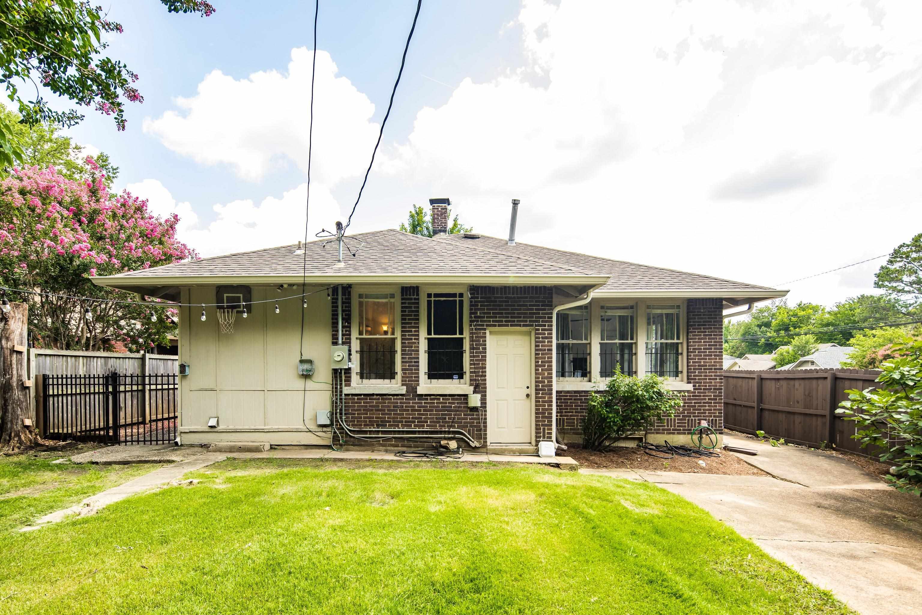 1852 Lyndale Ave Property Photo 37