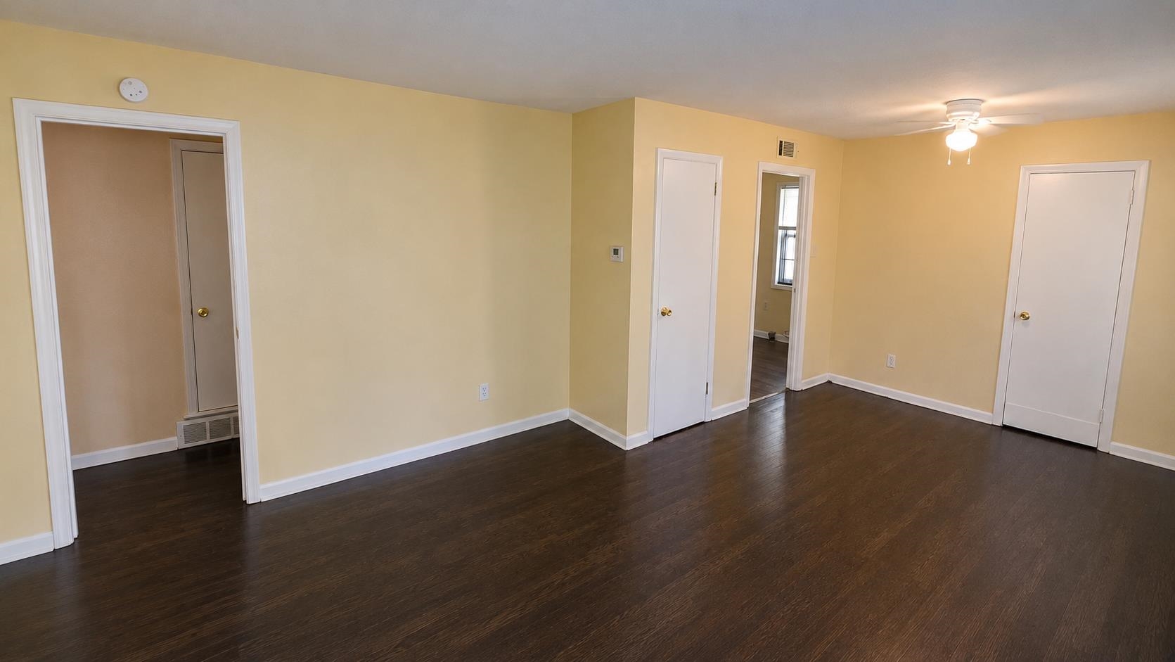 646 Leacrest Ave Property Photo 5