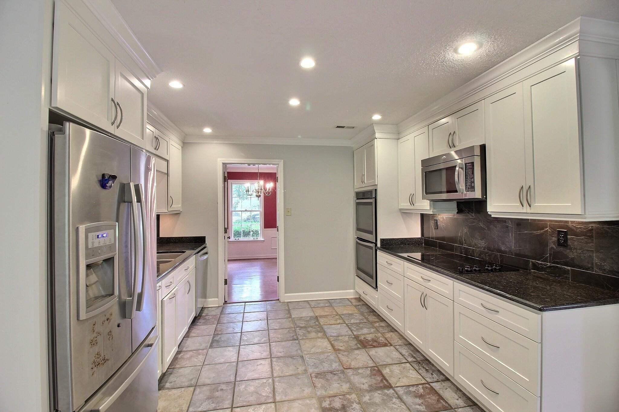 7982 Dovie Ln Property Photo 12