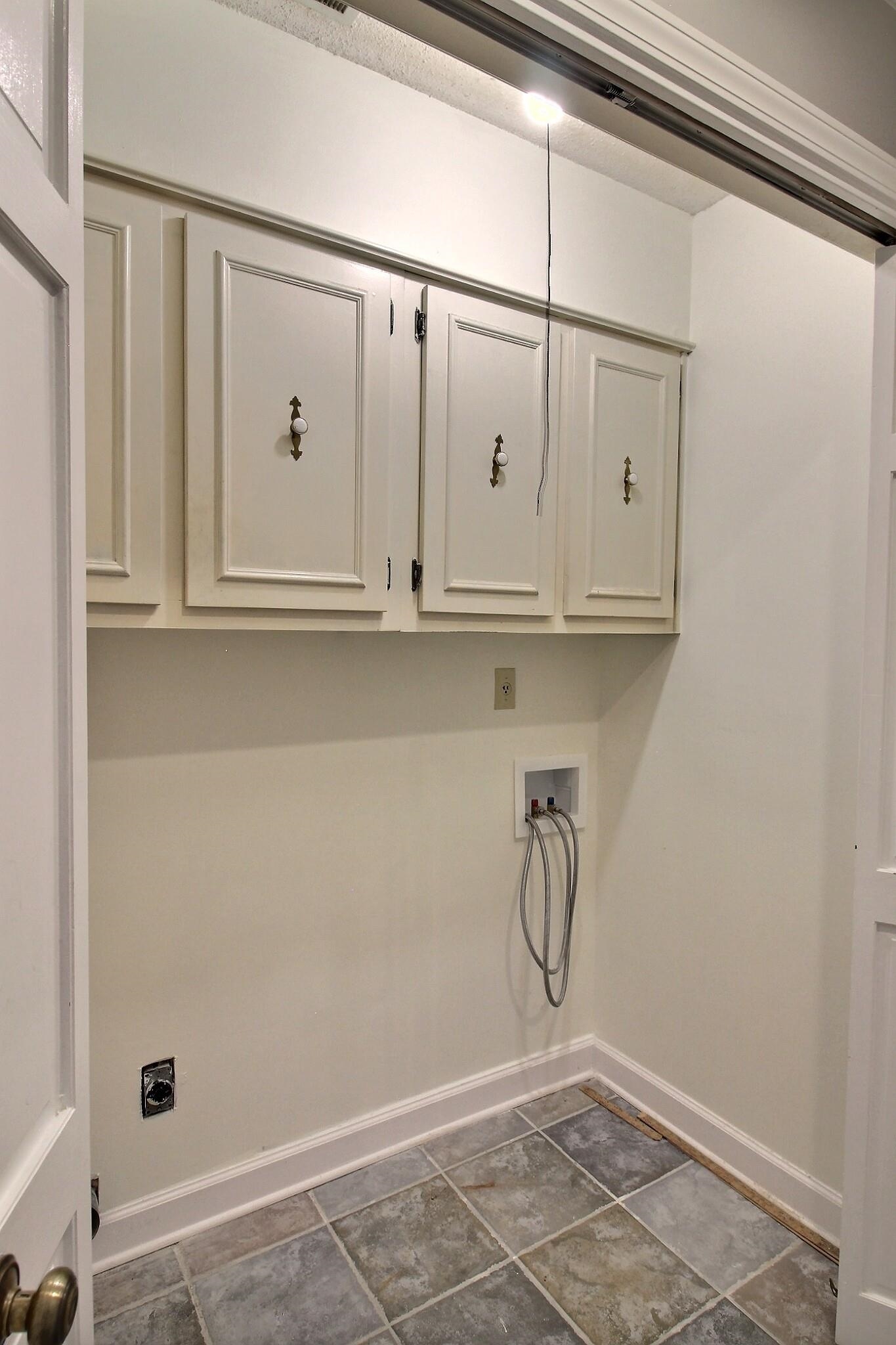 7982 Dovie Ln Property Photo 19