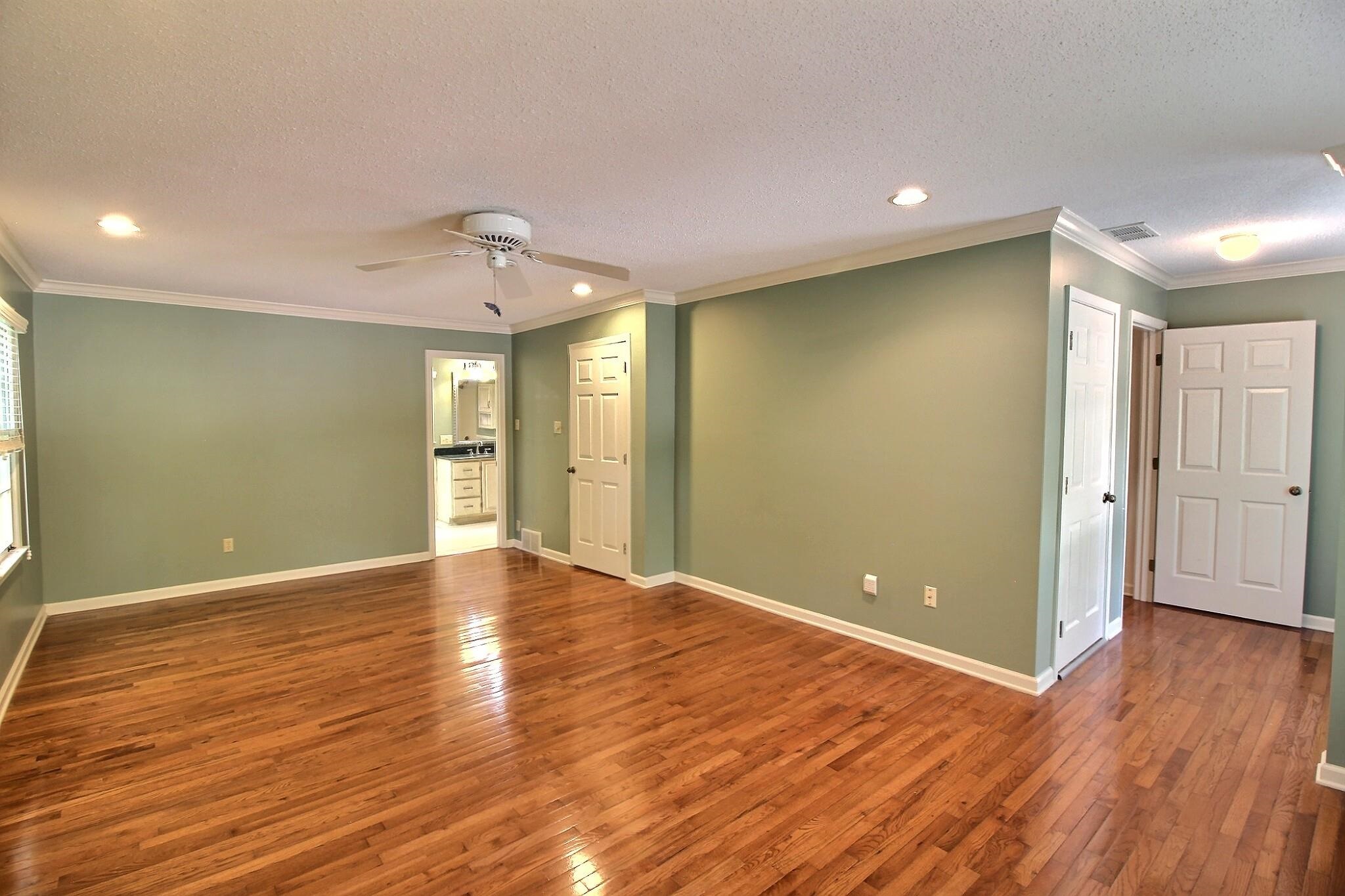 7982 Dovie Ln Property Photo 21