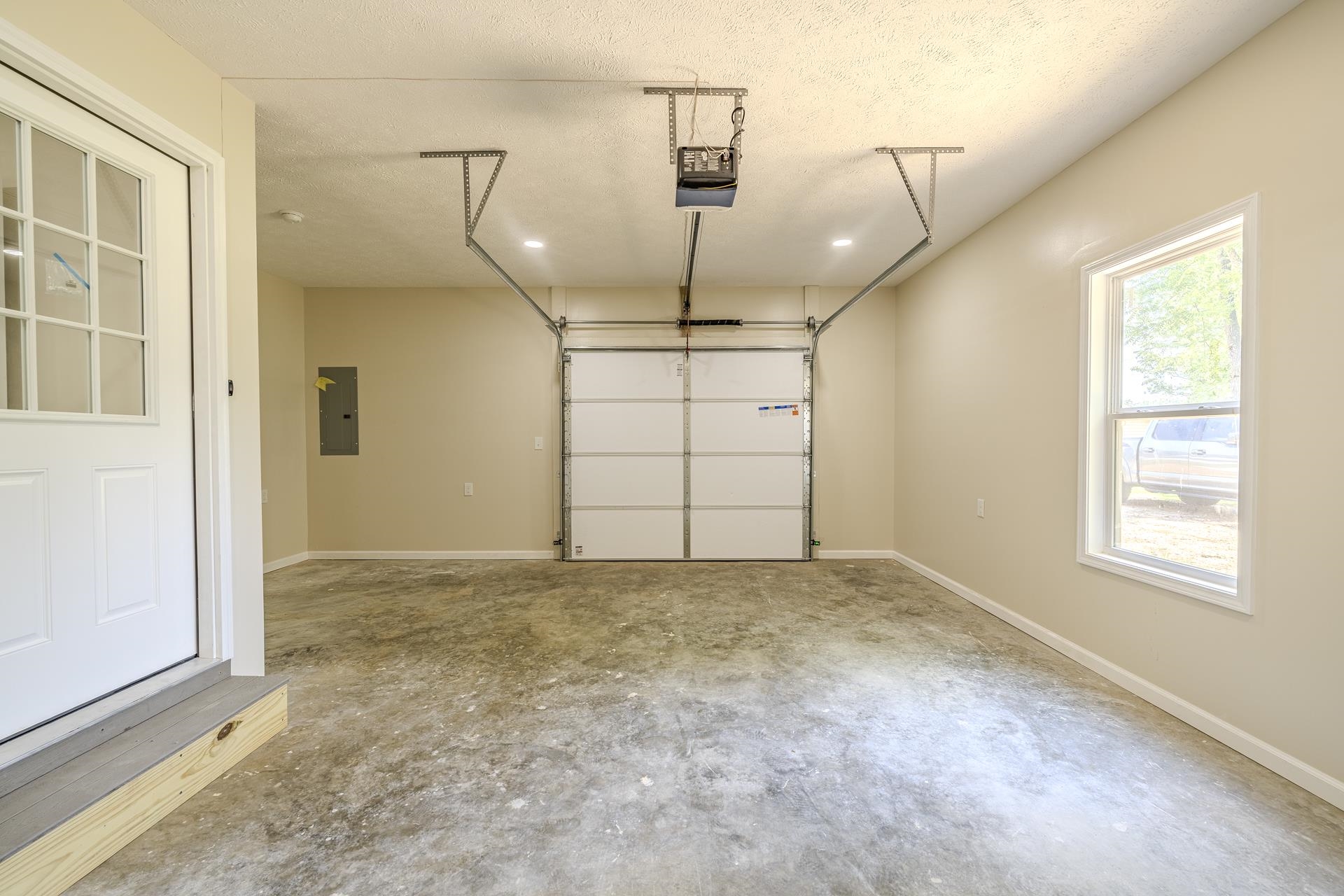 231 Clausel Ln Property Photo 25