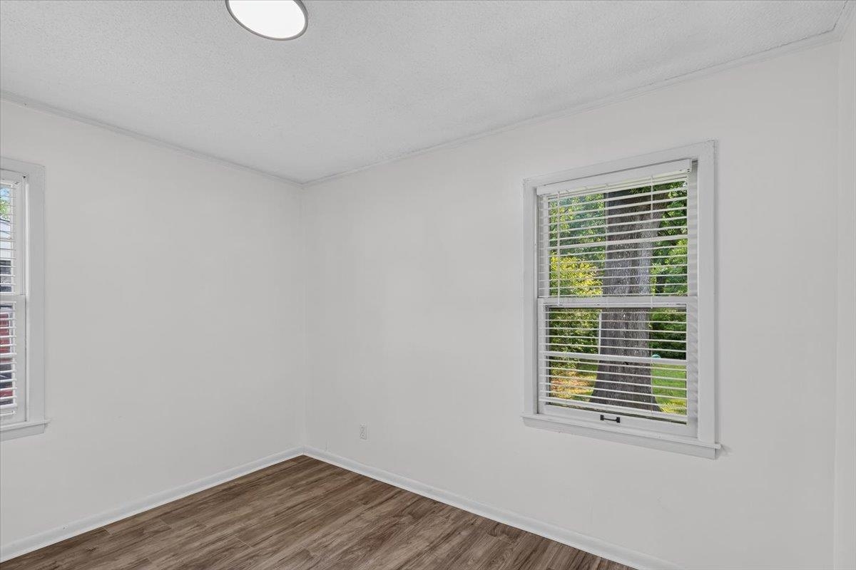 2717 Merle St Property Photo 11