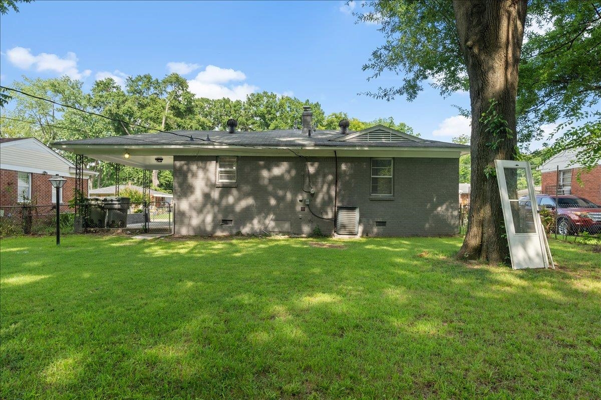 2717 Merle St Property Photo 17