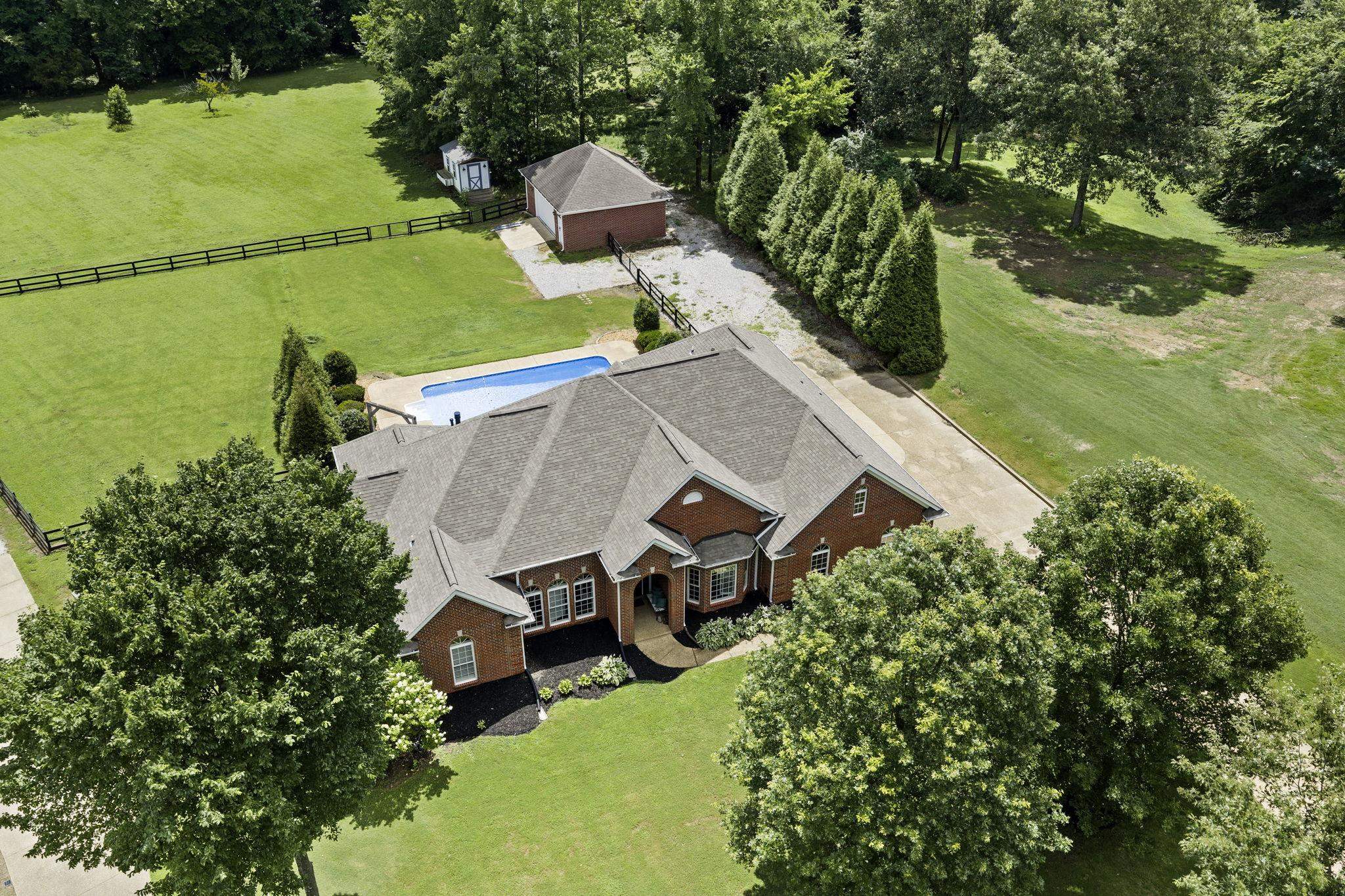 40 Macon Ridge Cv Property Photo 1