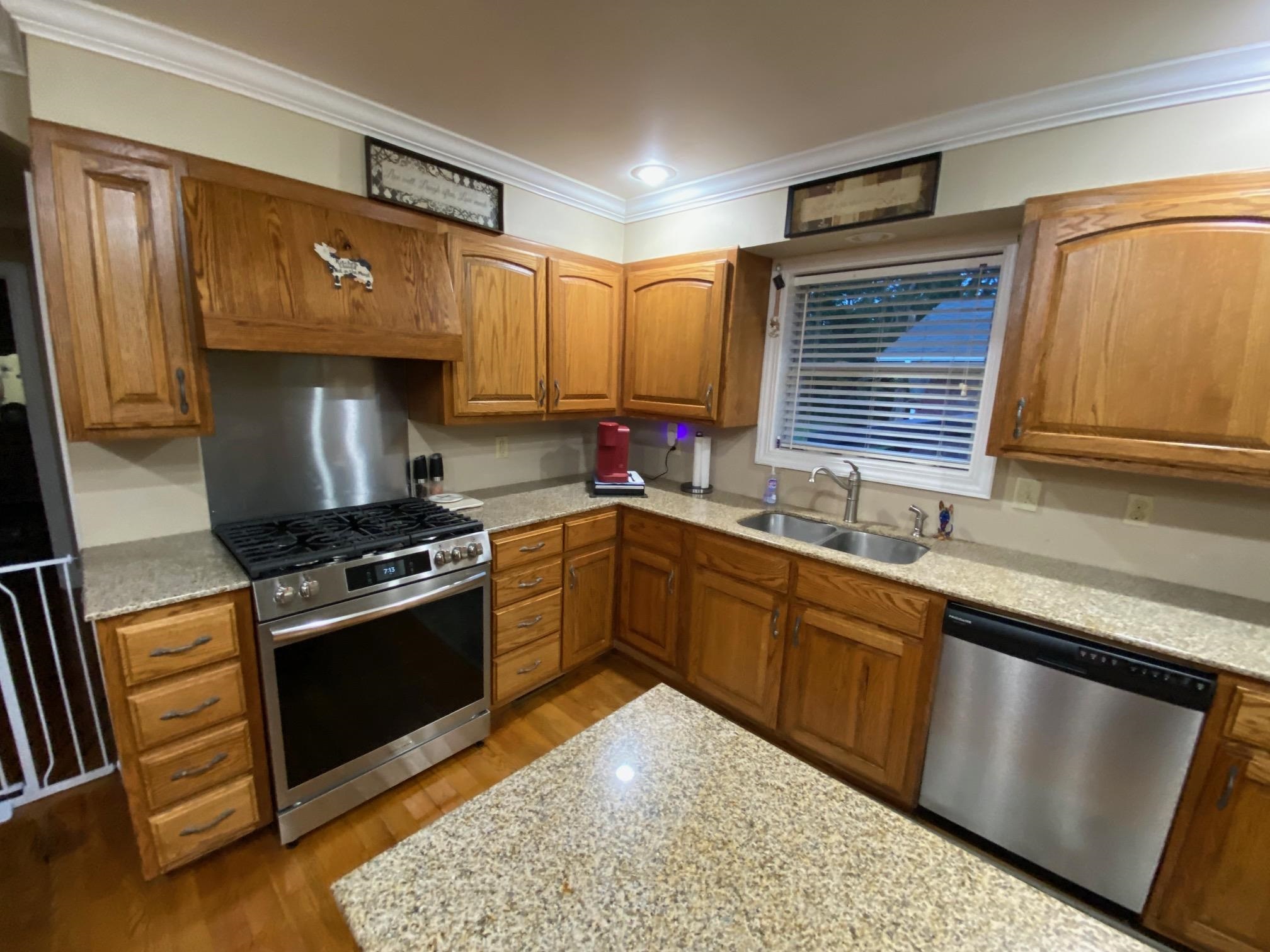 90 Jaggers Ln Property Photo 2