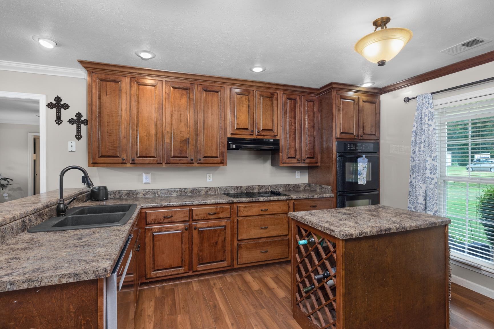 1353 Baskins Rd Property Photo 15