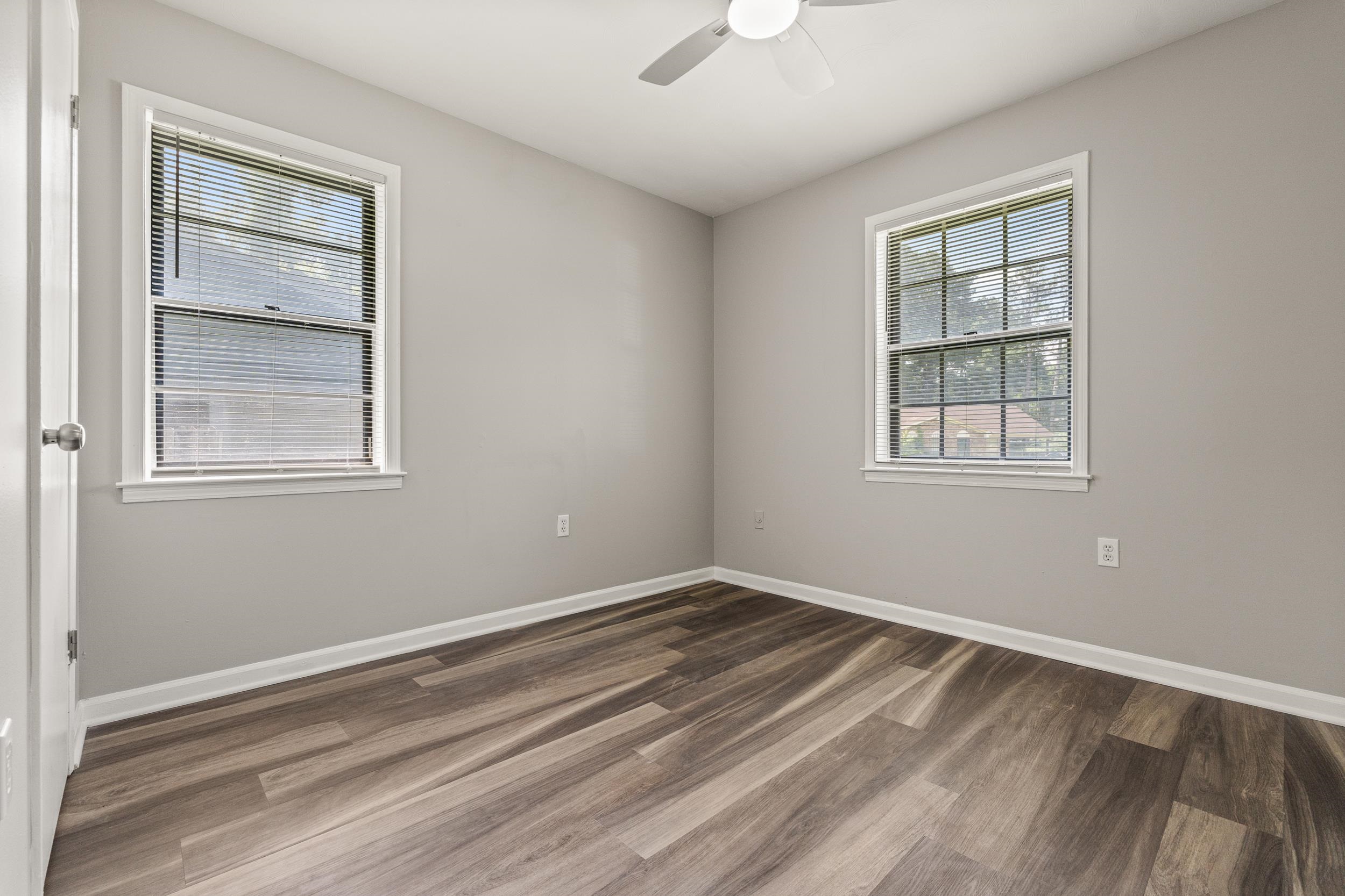 3420 Gladstone Cv Property Photo 25