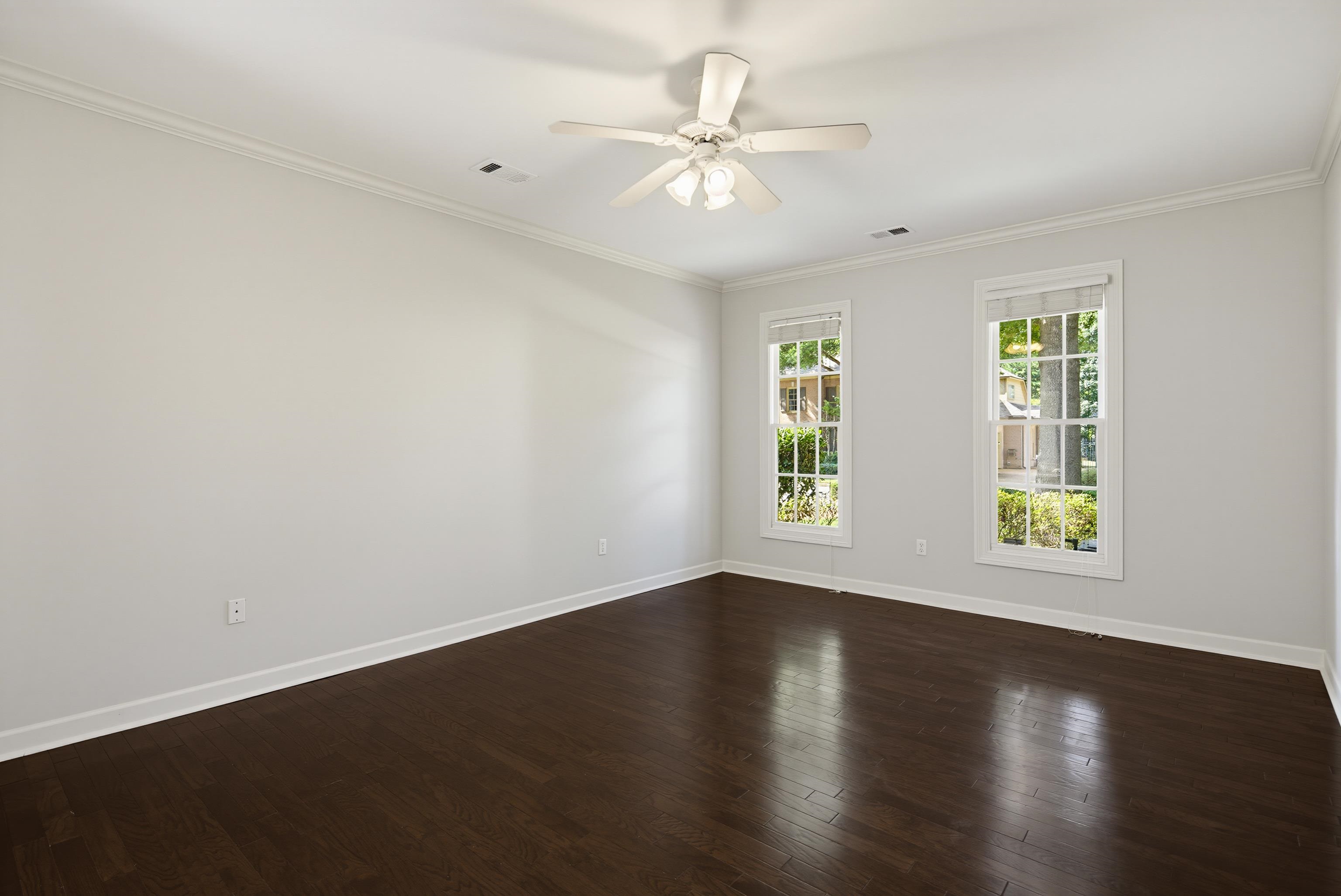 1817 Liles Ln Property Photo 18