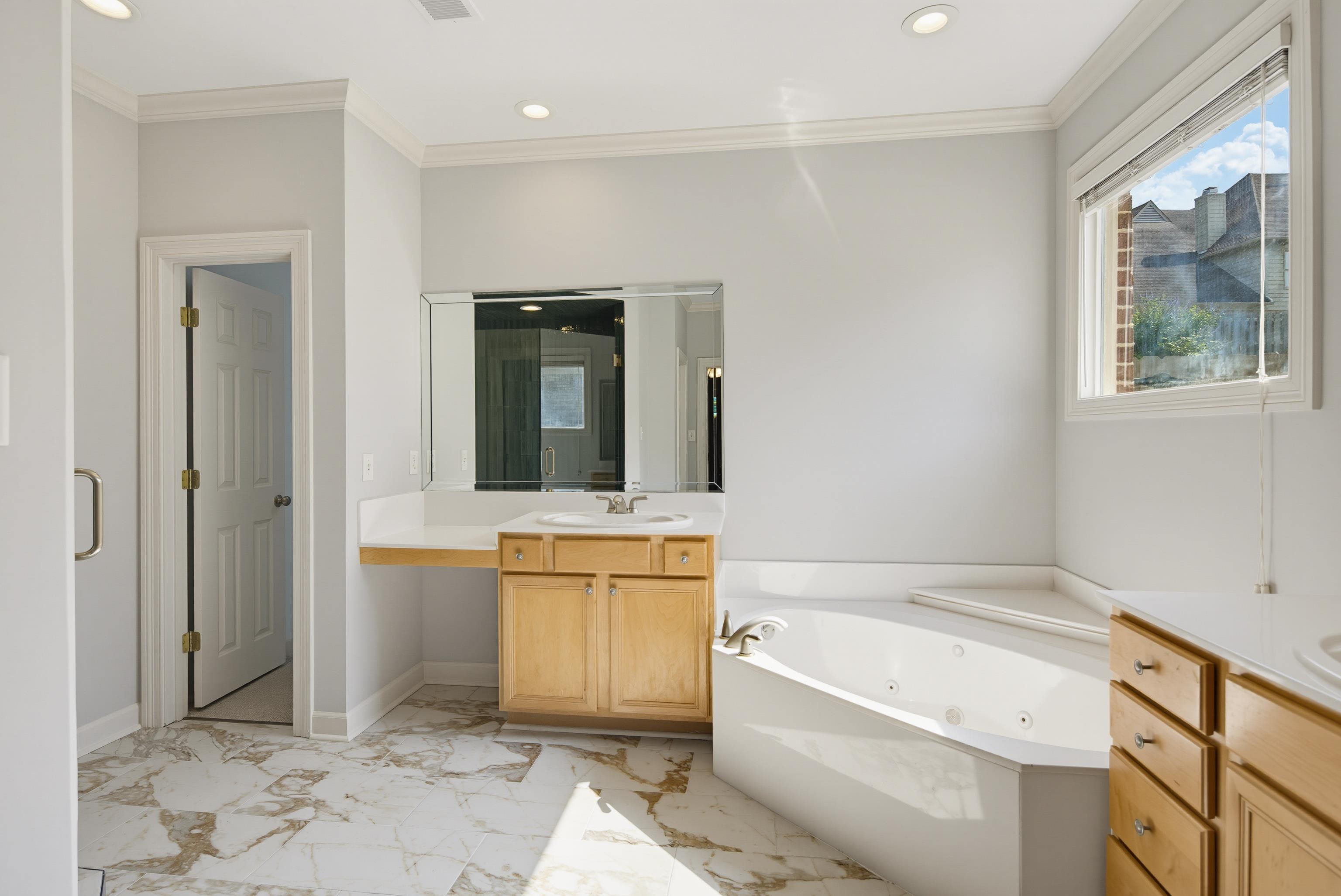 1817 Liles Ln Property Photo 20