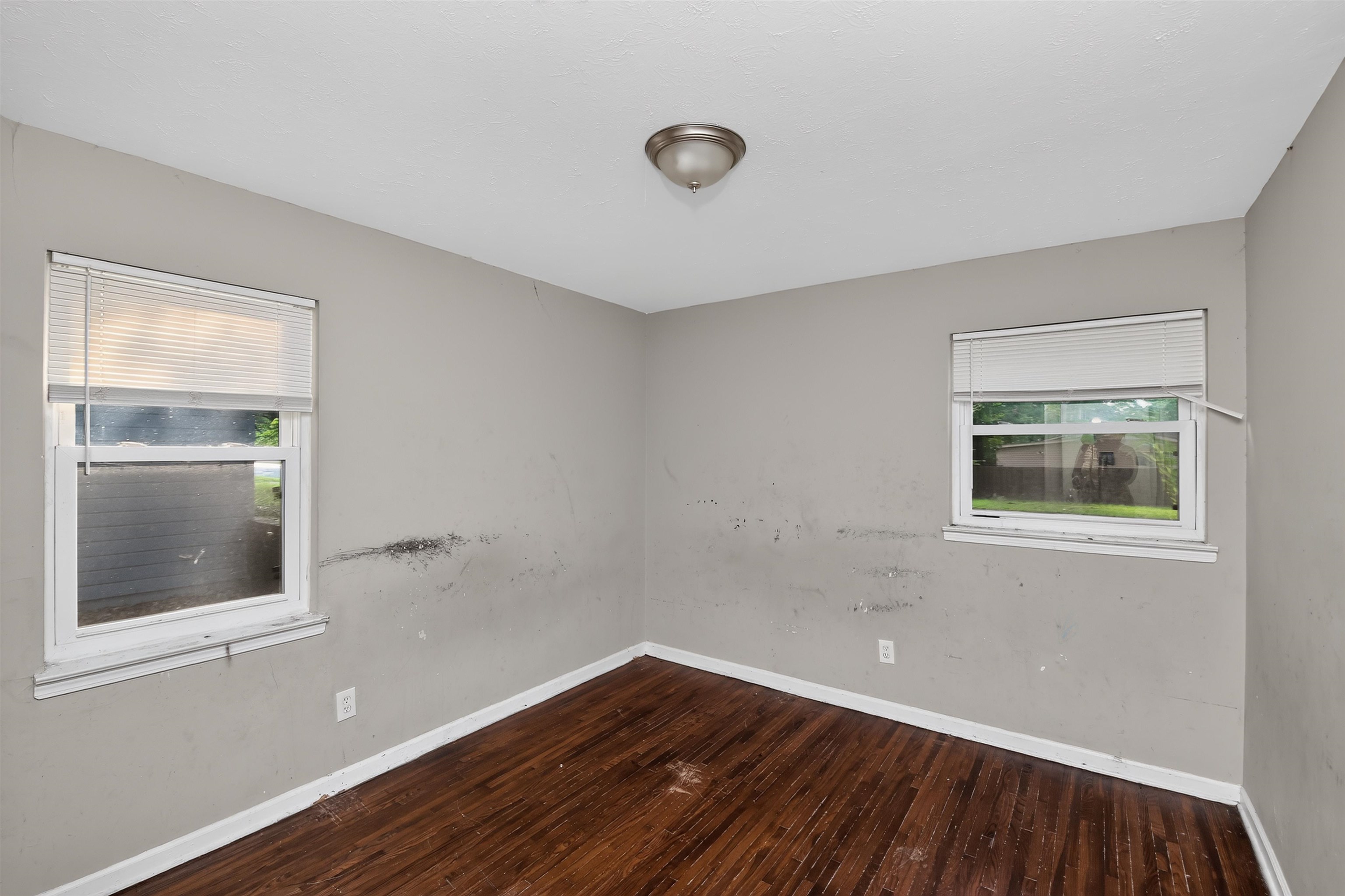 5423 Lexie St Property Photo 12