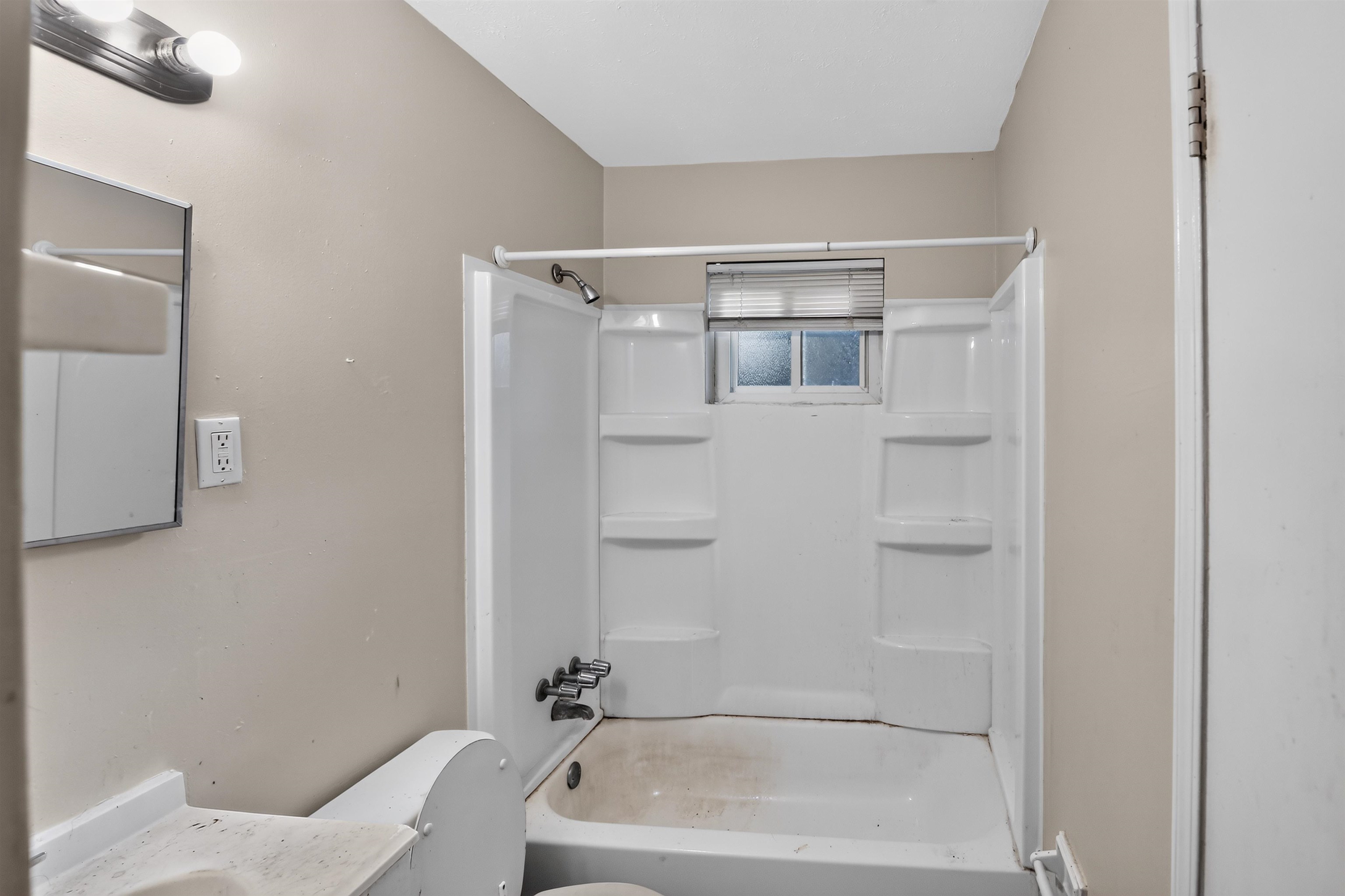 5423 Lexie St Property Photo 14