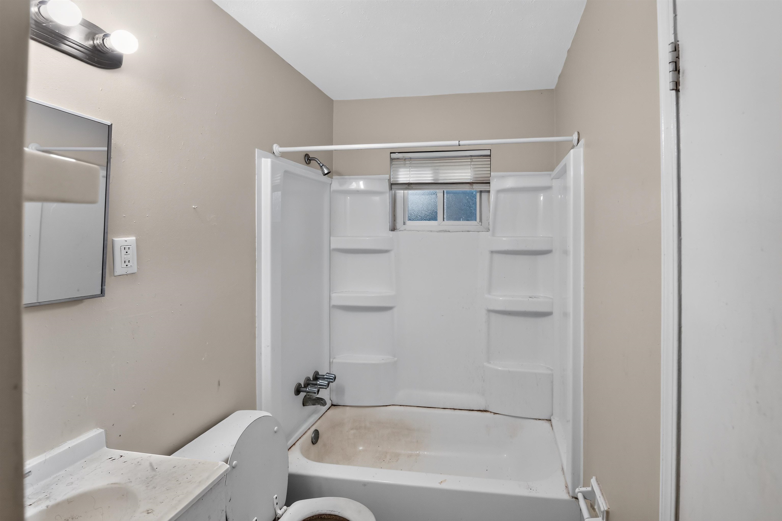 5423 Lexie St Property Photo 15