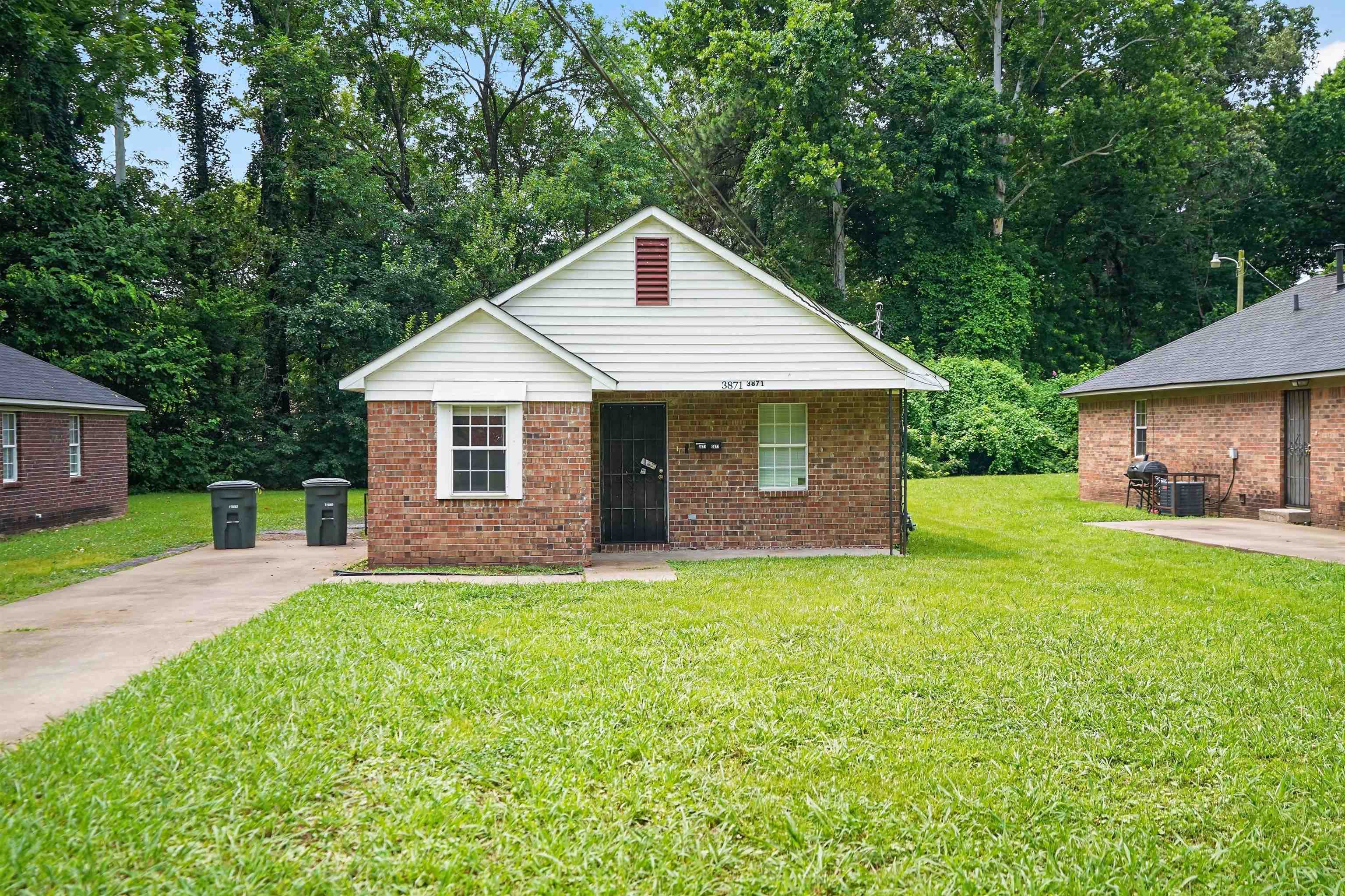 3871 FIZER AVE Property Photo 1