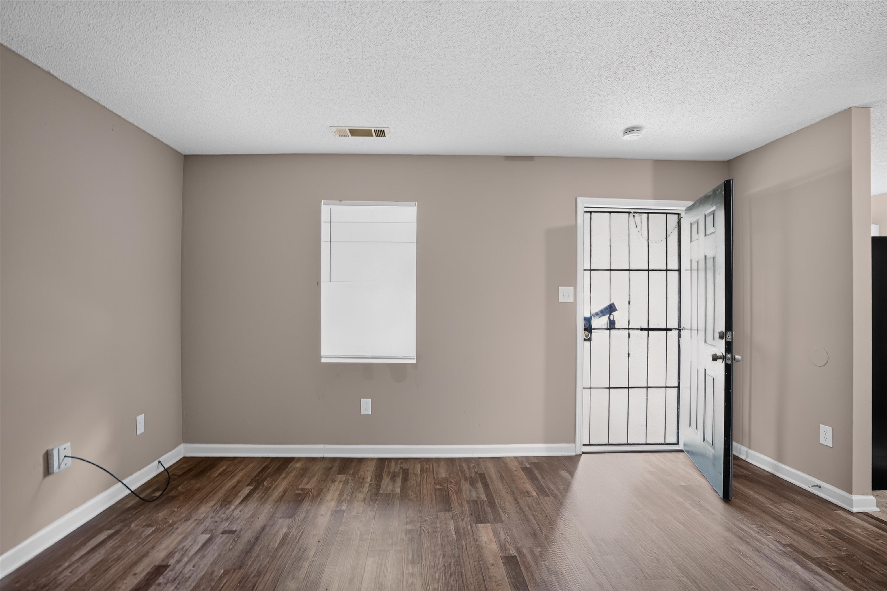 3871 Fizer Ave Property Photo 6