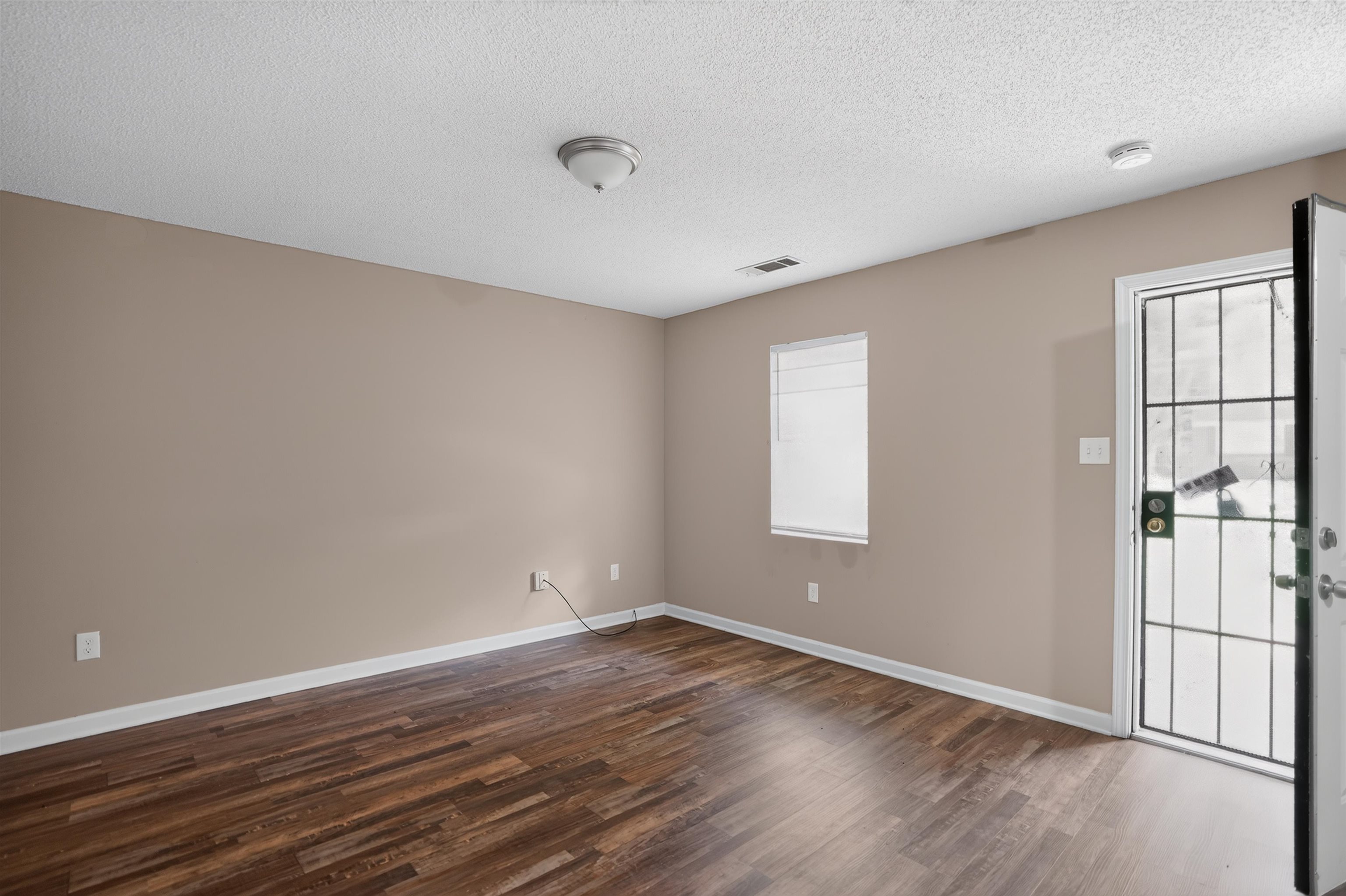 3871 Fizer Ave Property Photo 7