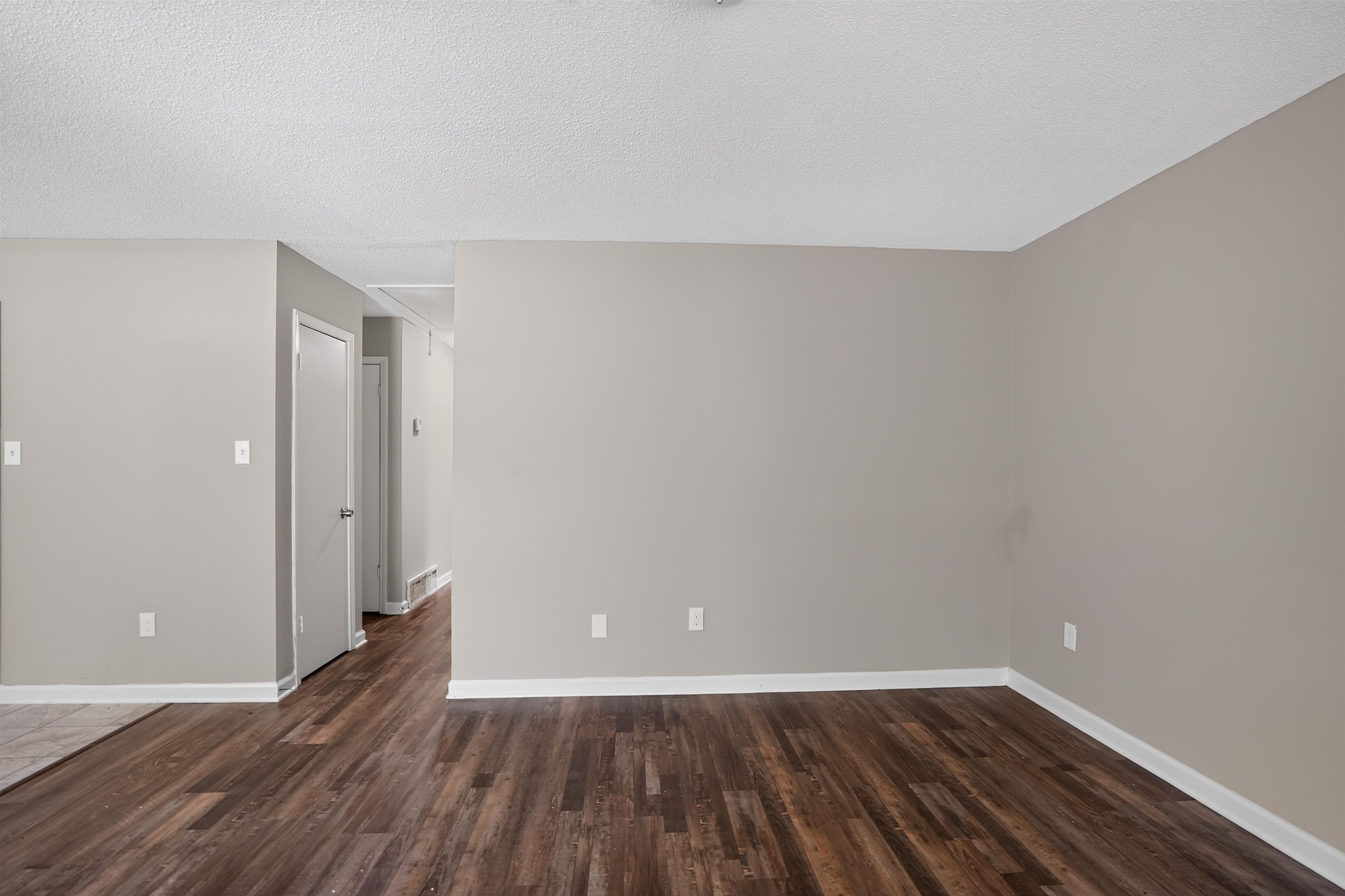 3871 Fizer Ave Property Photo 8