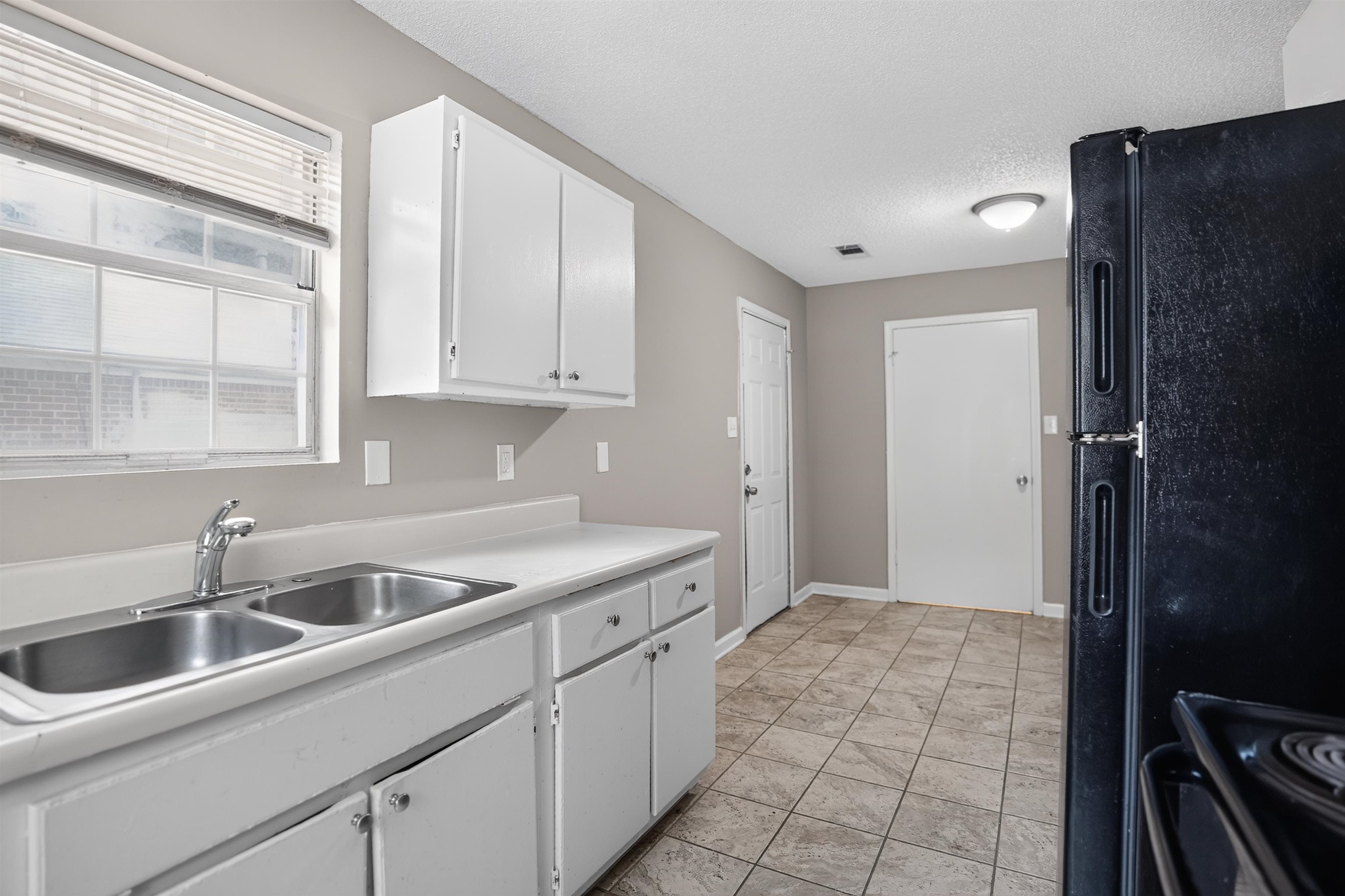3871 Fizer Ave Property Photo 16